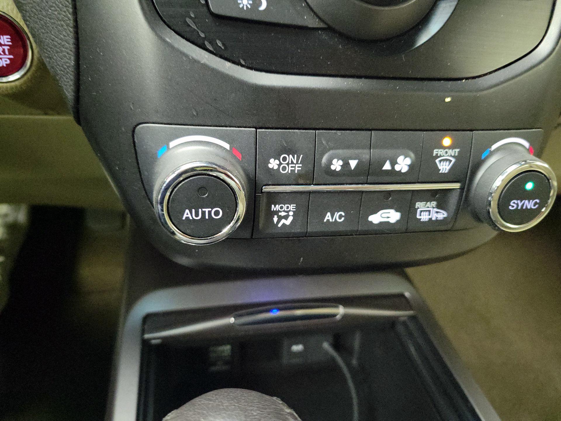 Thumbnail: 2015 Acura RDX - 15