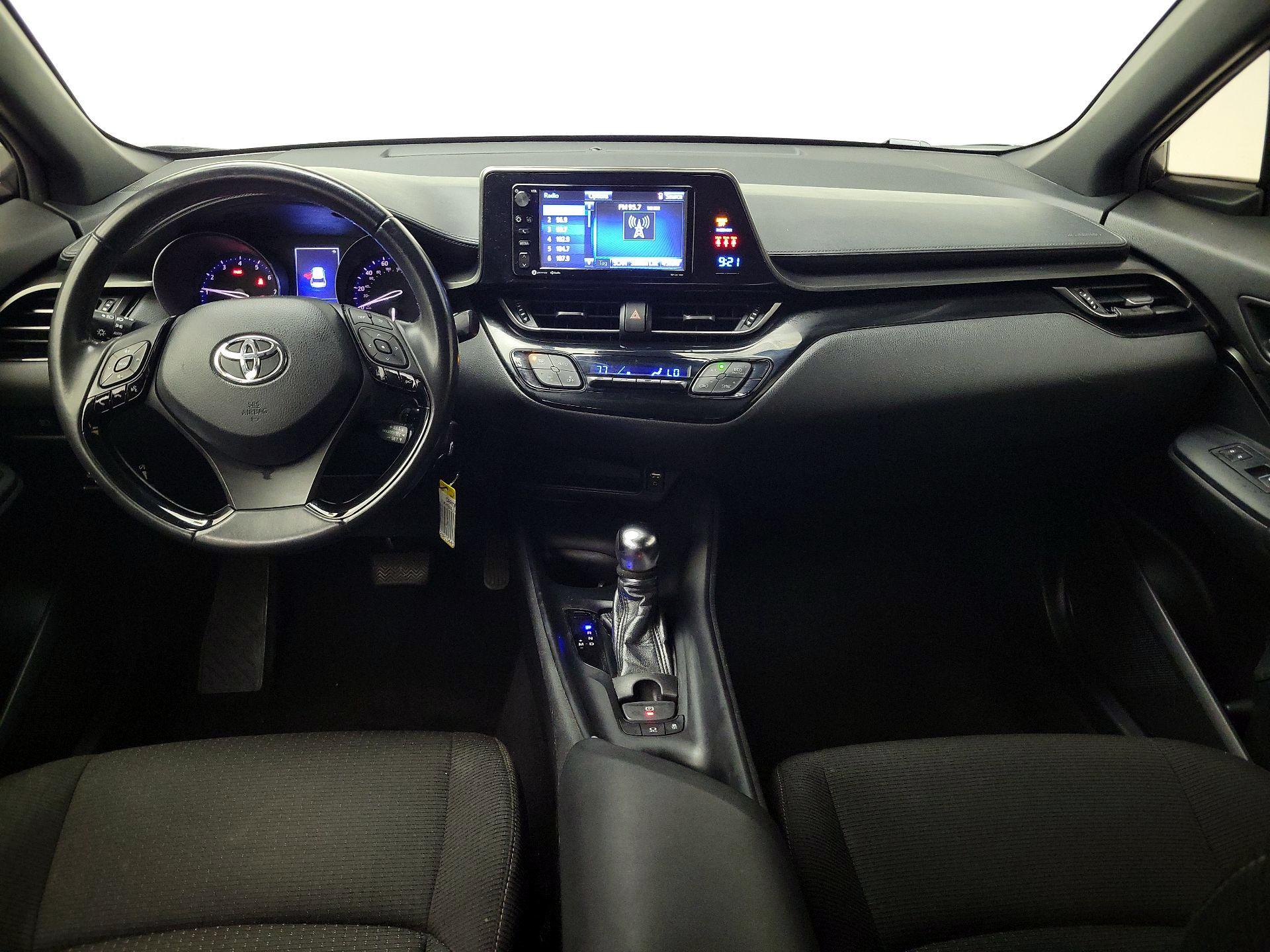 Thumbnail: 2018 Toyota C-HR - 9