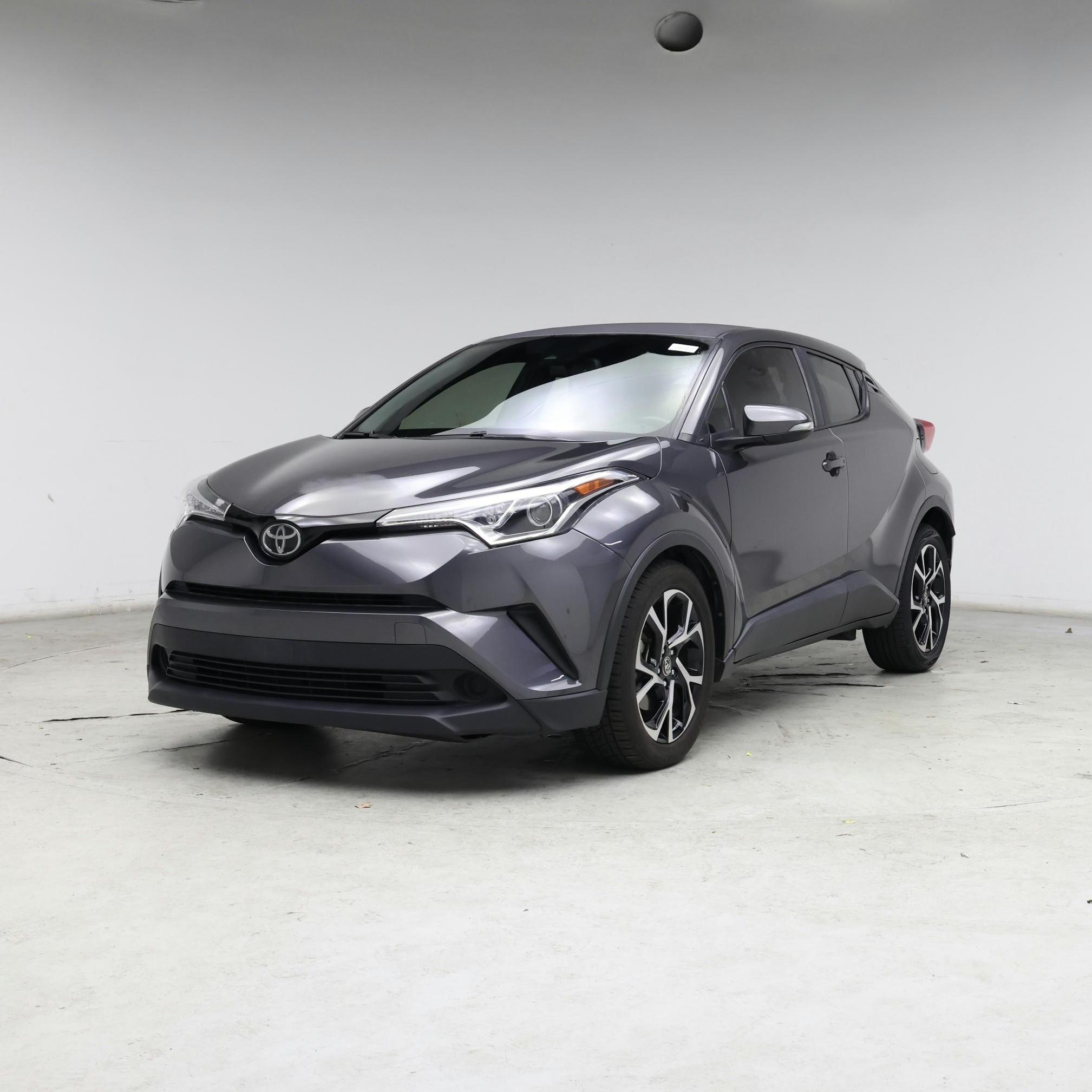 Thumbnail: 2018 Toyota C-HR - 4