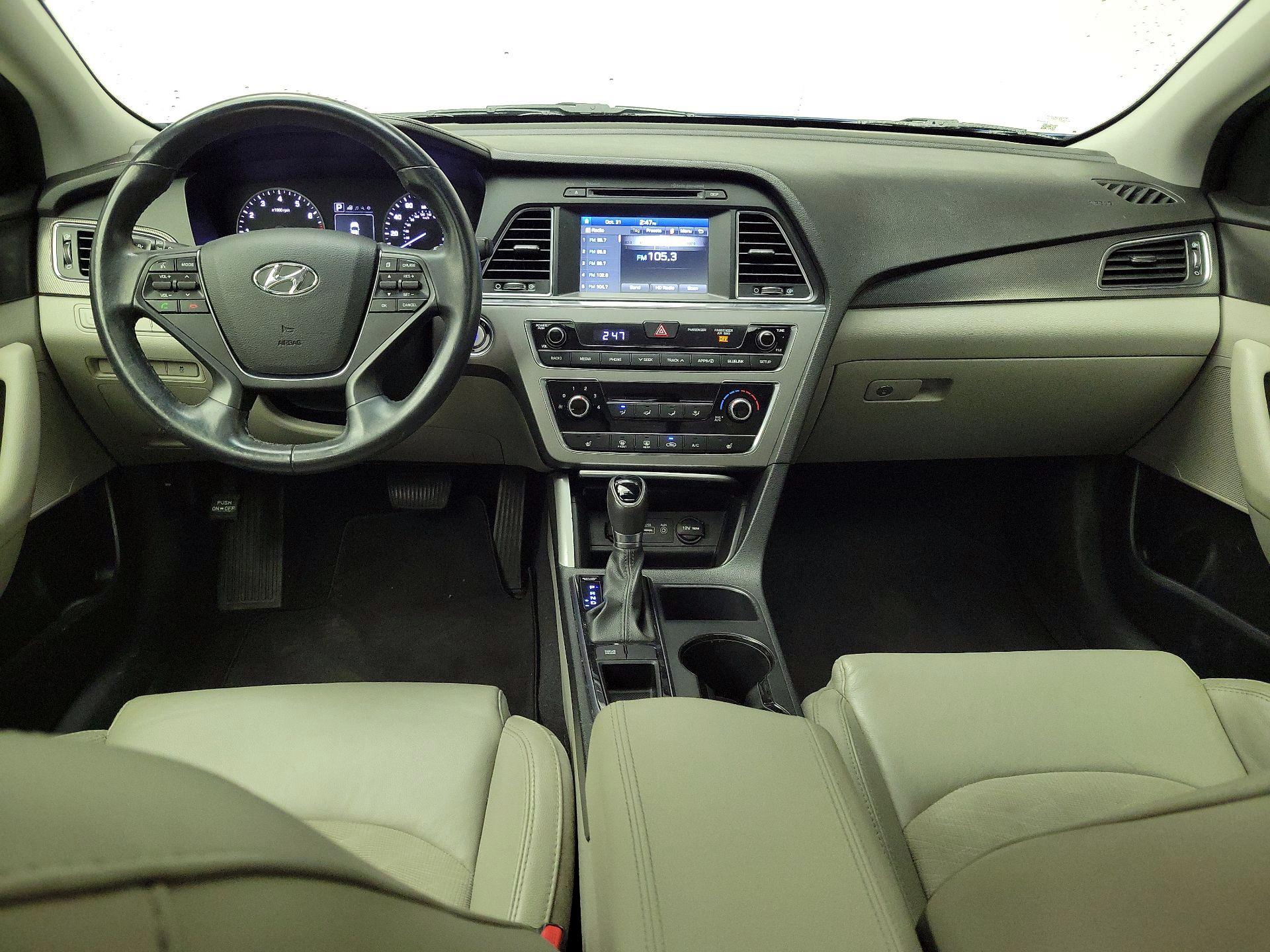 Thumbnail: 2016 Hyundai Sonata - 9