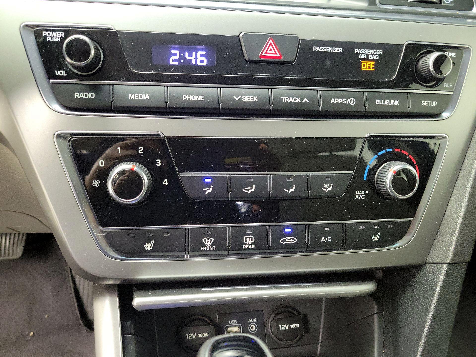 Thumbnail: 2016 Hyundai Sonata - 16