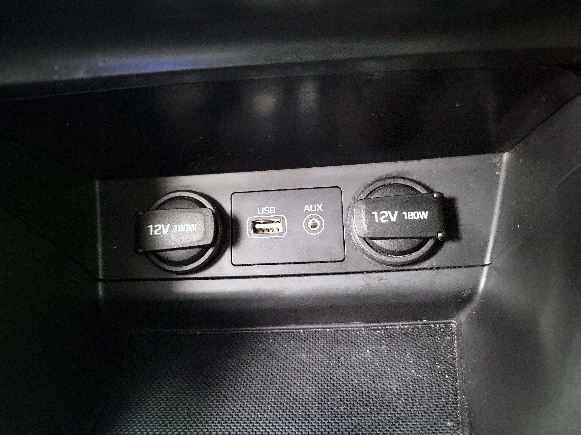 Thumbnail: 2016 Hyundai Sonata - 18