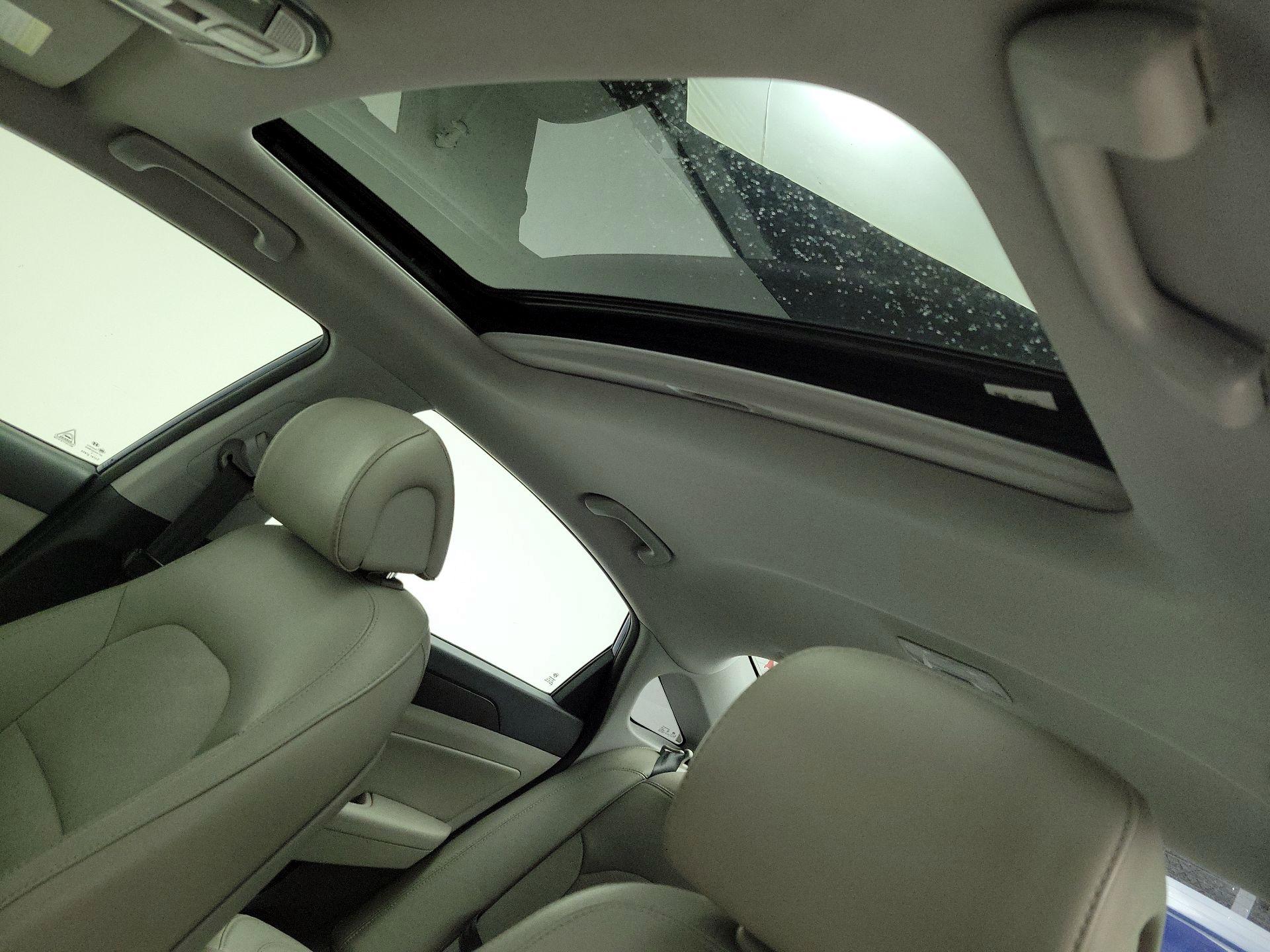 Thumbnail: 2016 Hyundai Sonata - 19