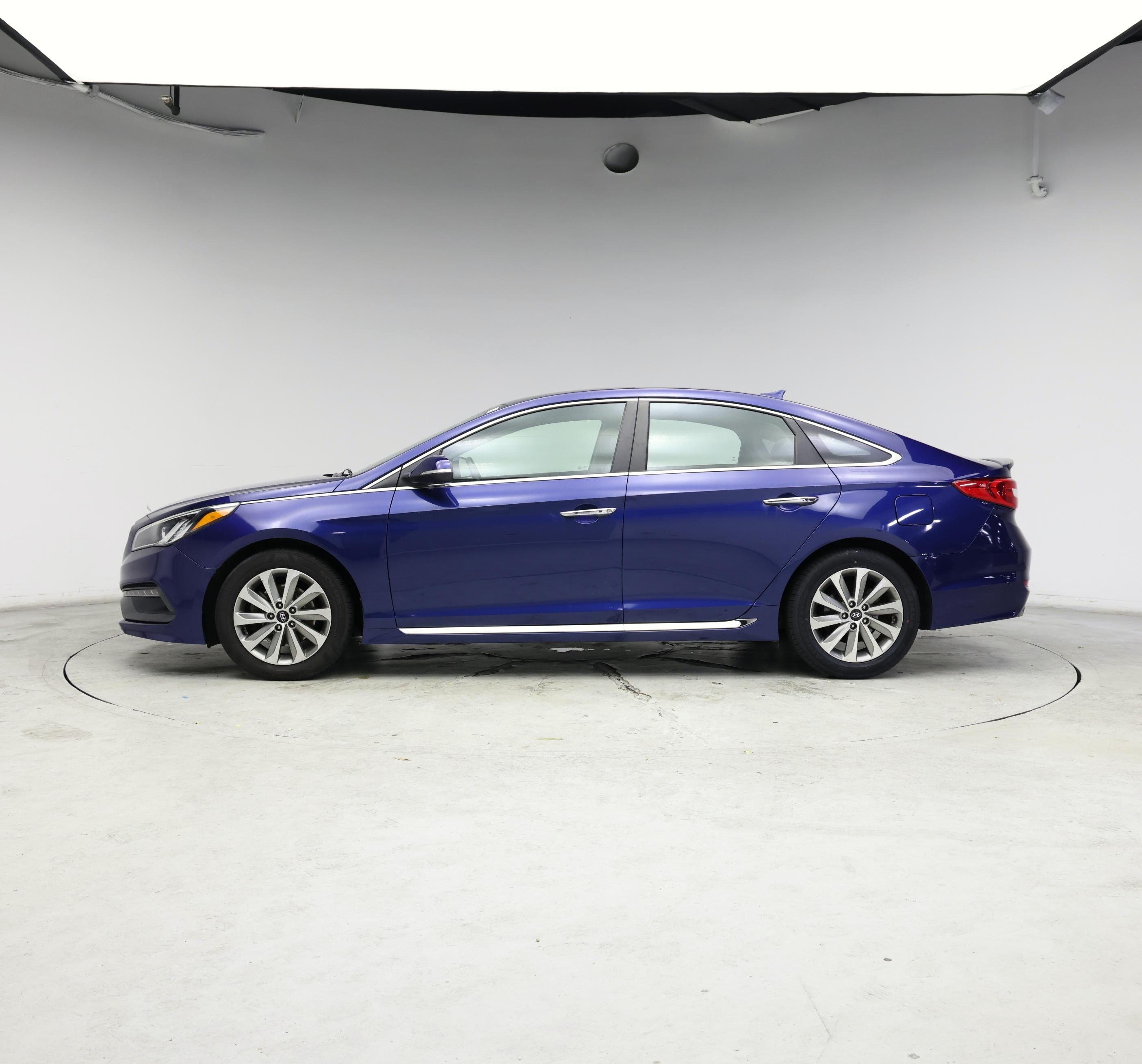 Thumbnail: 2016 Hyundai Sonata - 3