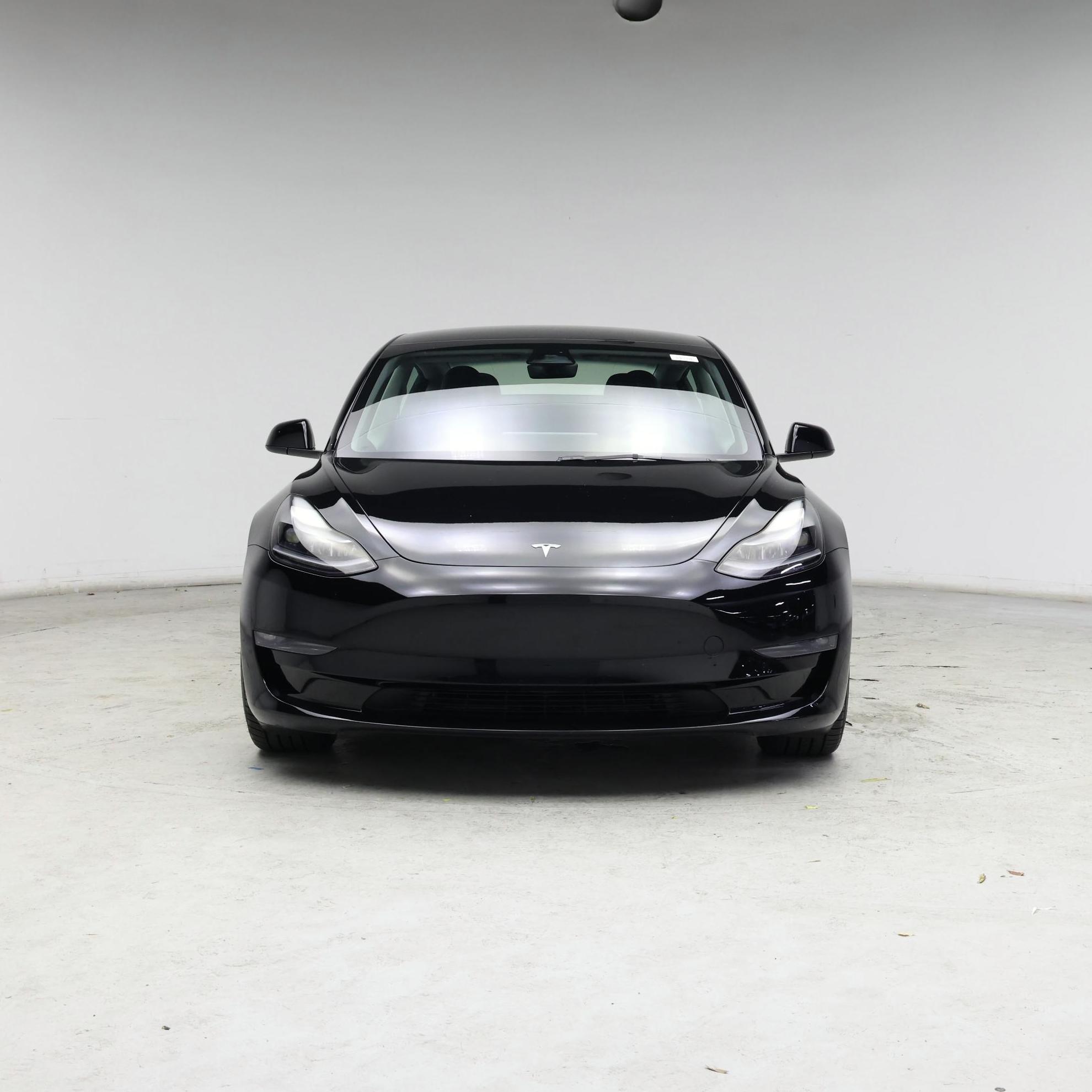 Thumbnail: 2023 Tesla Model 3 - 5