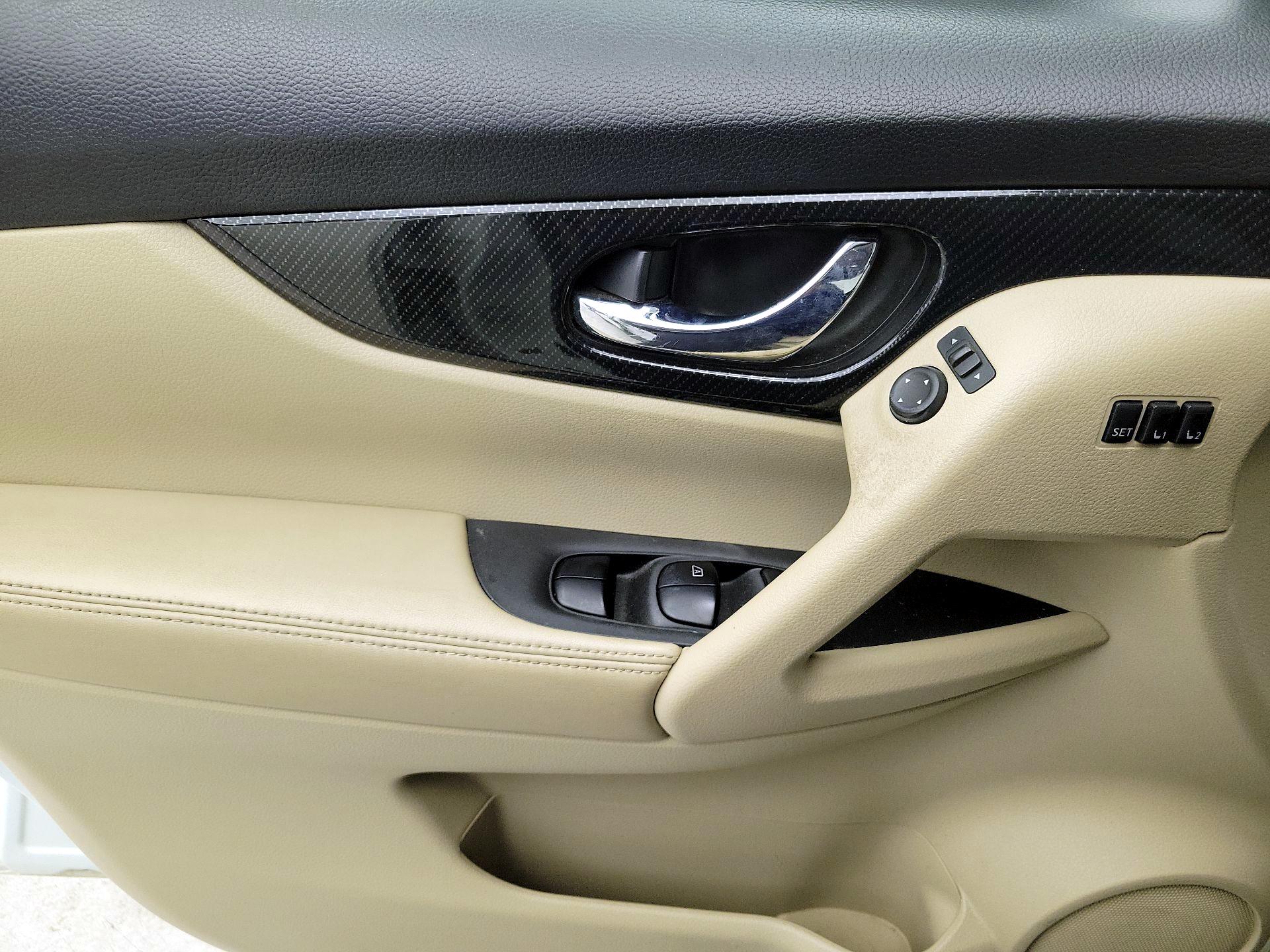 Thumbnail: 2018 Nissan Rogue - 12