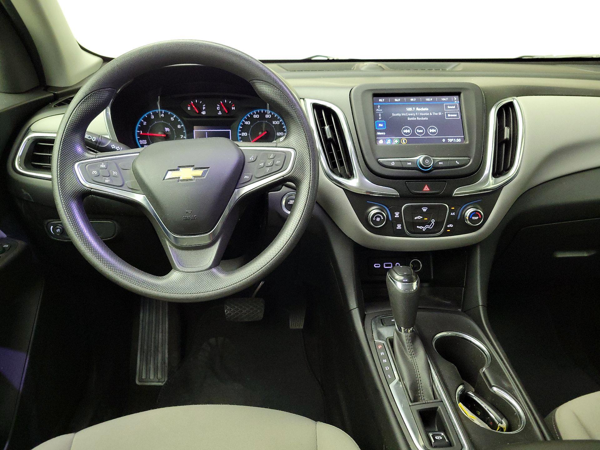 Thumbnail: 2019 Chevrolet Equinox - 10