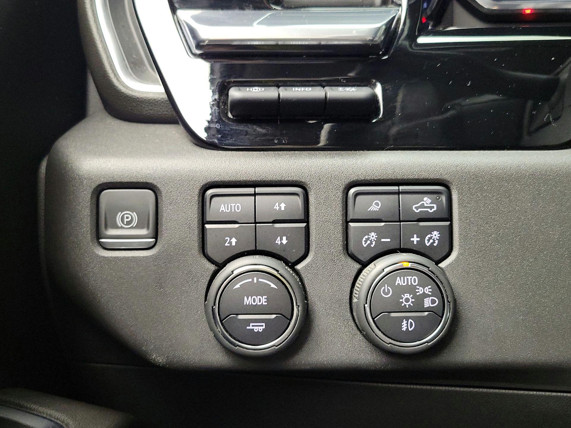 Thumbnail: 2022 Chevrolet Silverado 1500 - 13