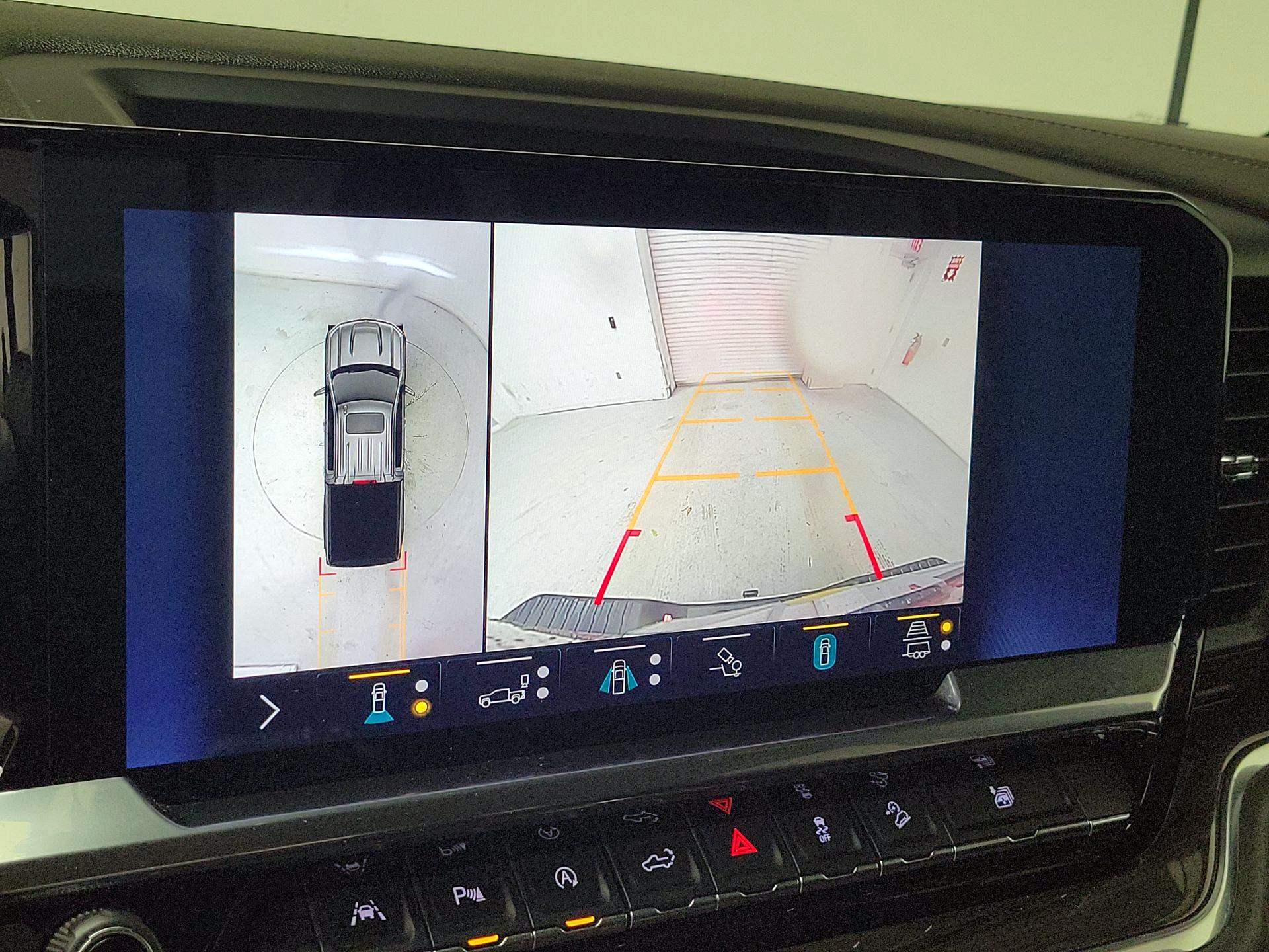 Thumbnail: 2022 Chevrolet Silverado 1500 - 14