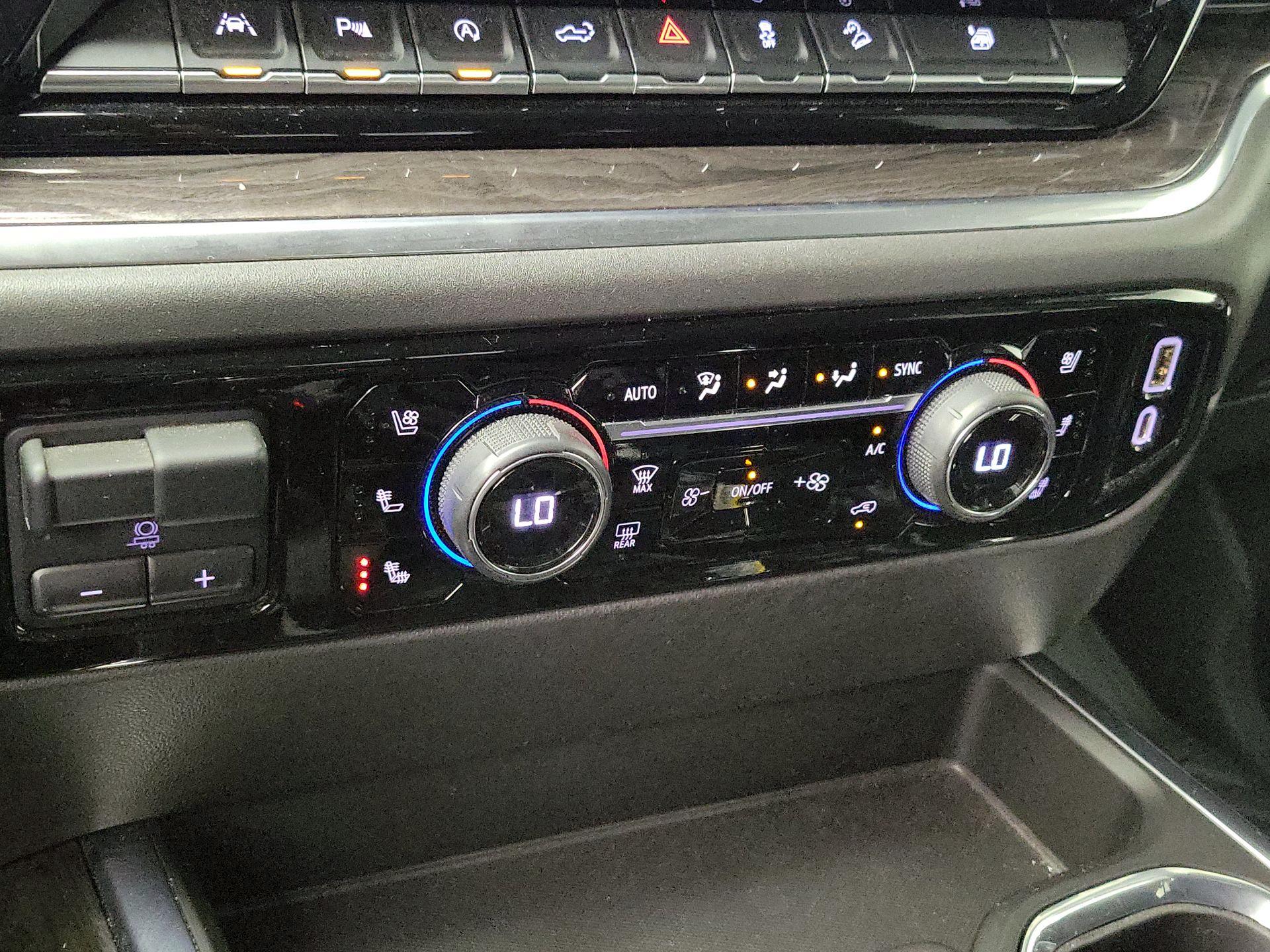 Thumbnail: 2022 Chevrolet Silverado 1500 - 16