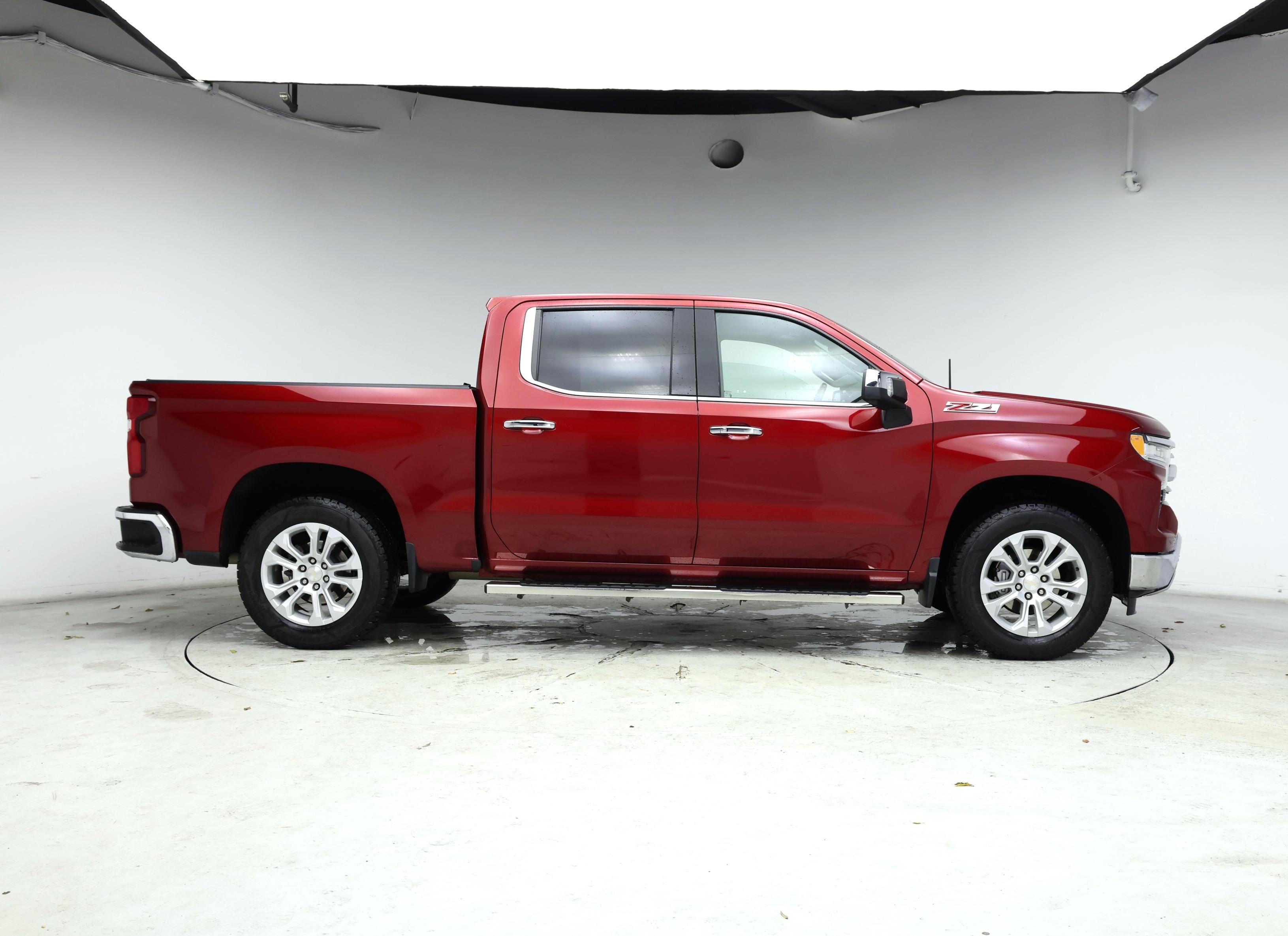 Thumbnail: 2022 Chevrolet Silverado 1500 - 7