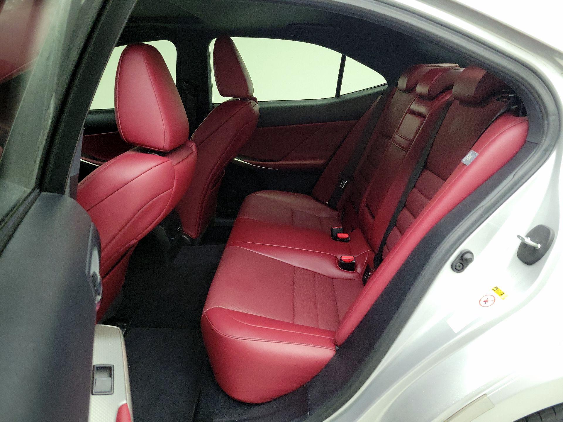 Thumbnail: 2014 Lexus IS - 20