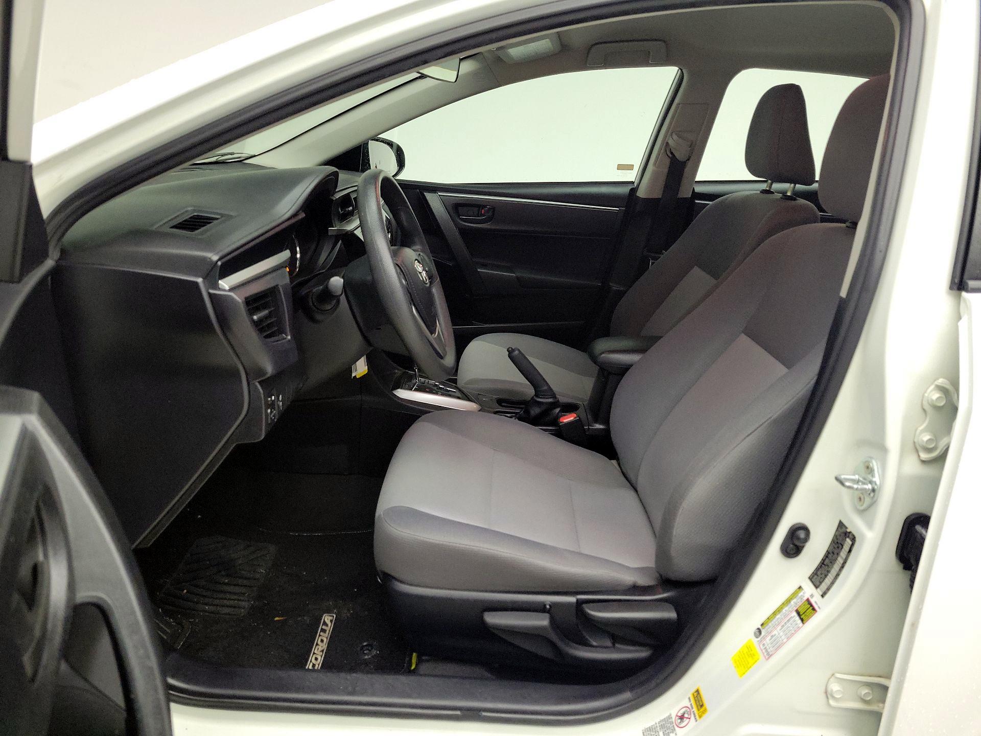 Thumbnail: 2015 Toyota Corolla - 11