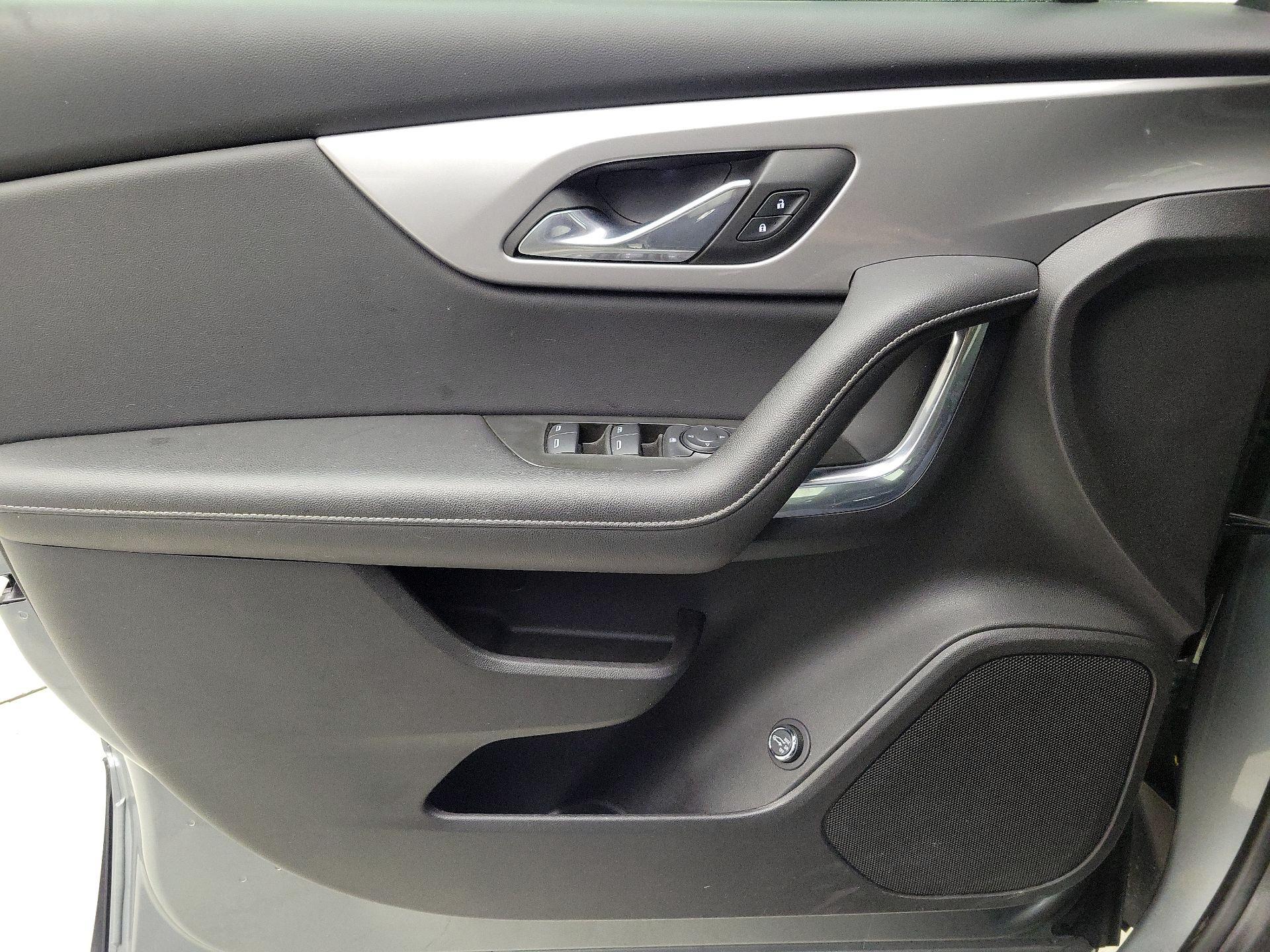 Thumbnail: 2023 Chevrolet Blazer - 12