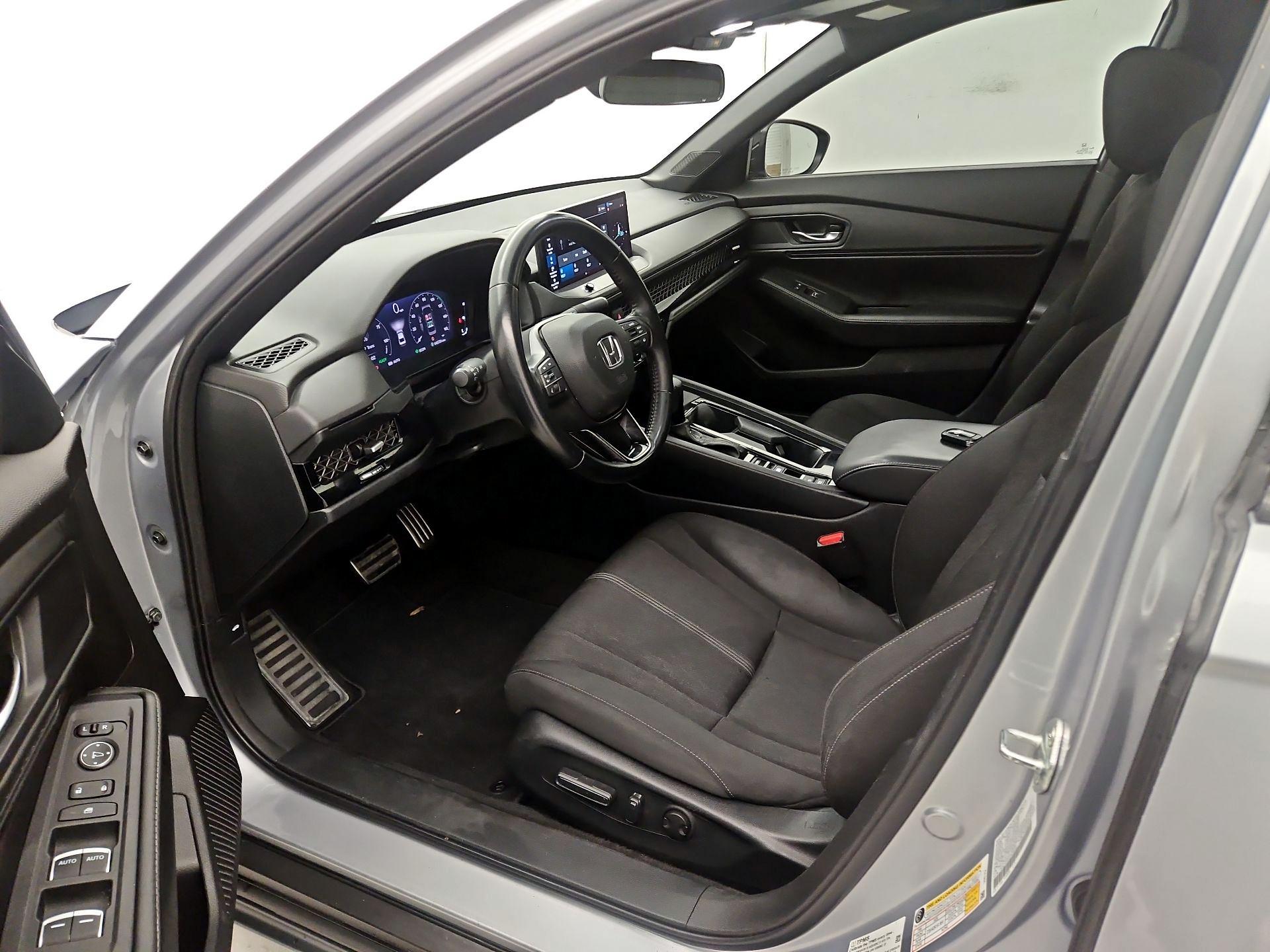 Thumbnail: 2023 Honda Accord - 11