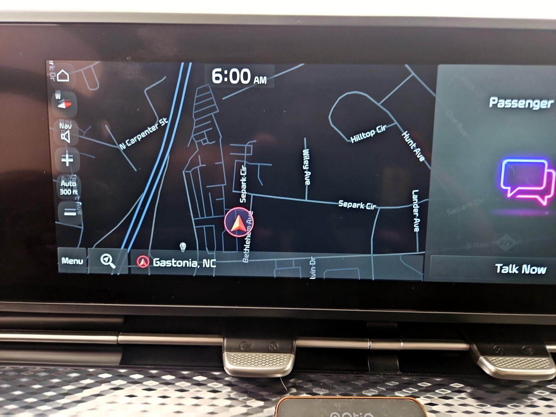 Thumbnail: 2022 Kia Carnival - 14