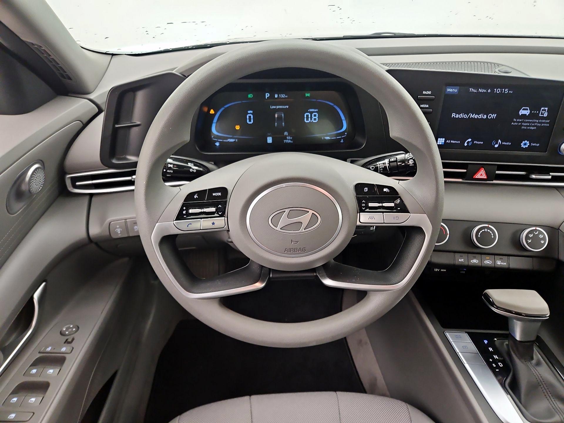 Thumbnail: 2024 Hyundai Elantra - 10