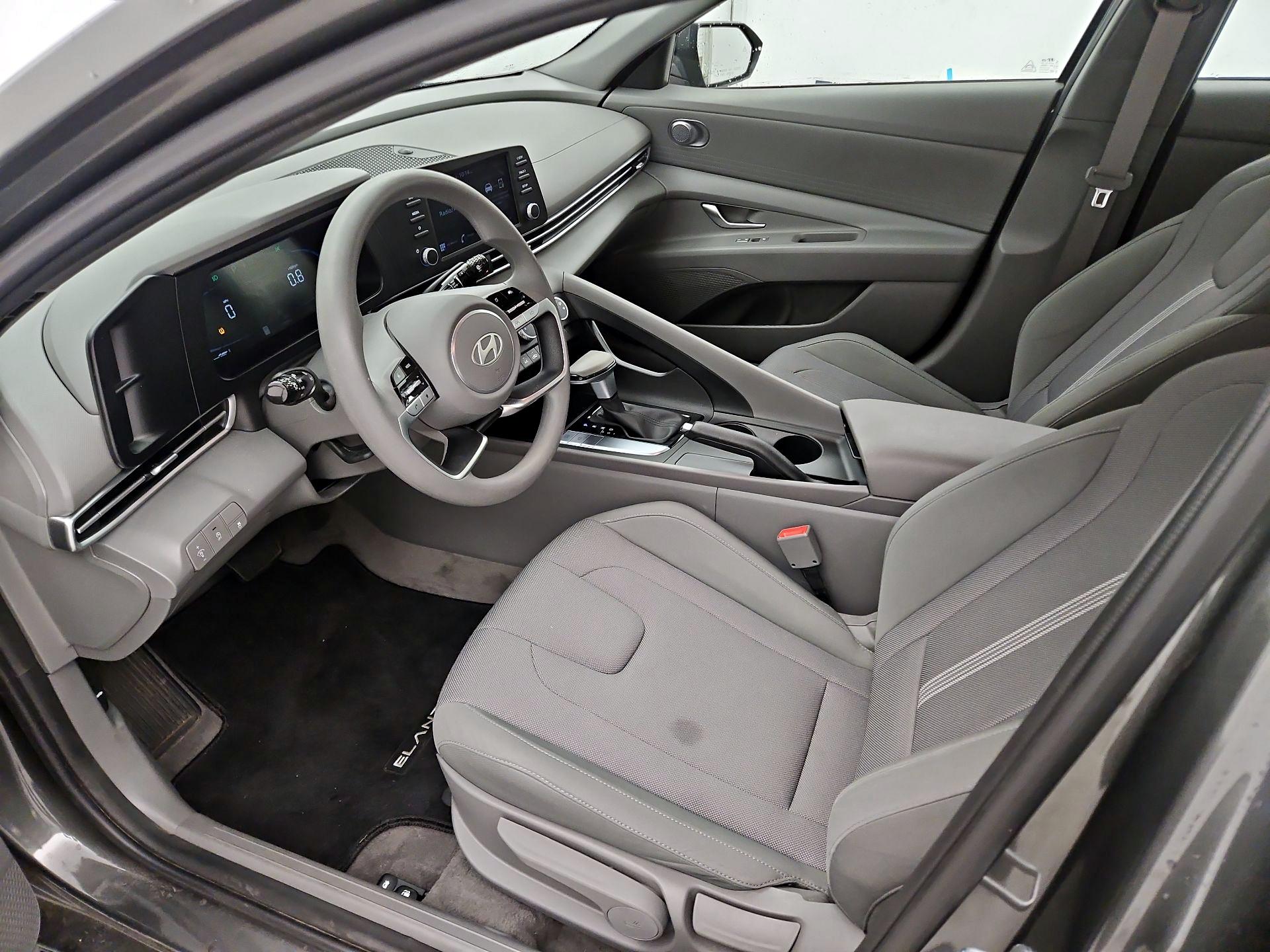 Thumbnail: 2024 Hyundai Elantra - 11