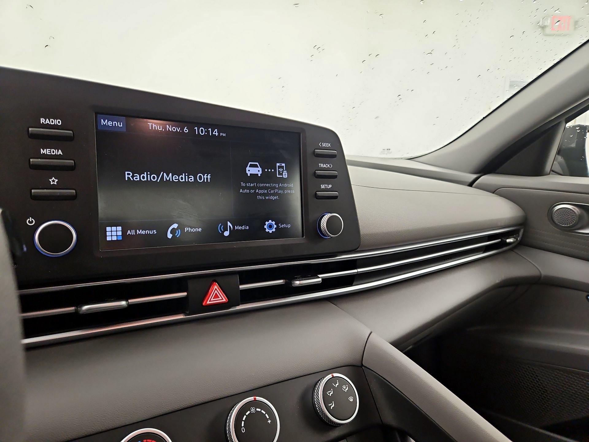 Thumbnail: 2024 Hyundai Elantra - 15