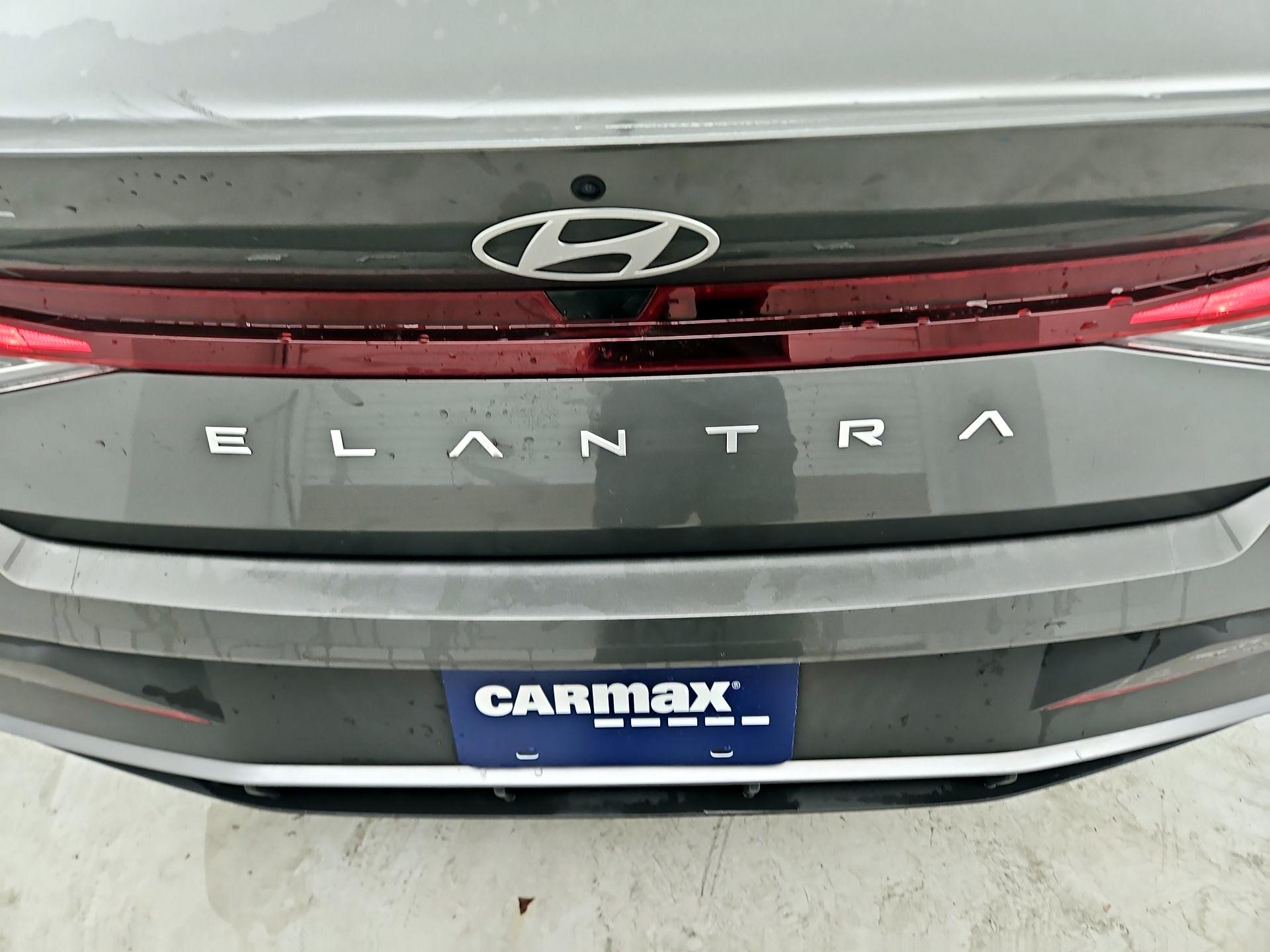 Thumbnail: 2024 Hyundai Elantra - 20