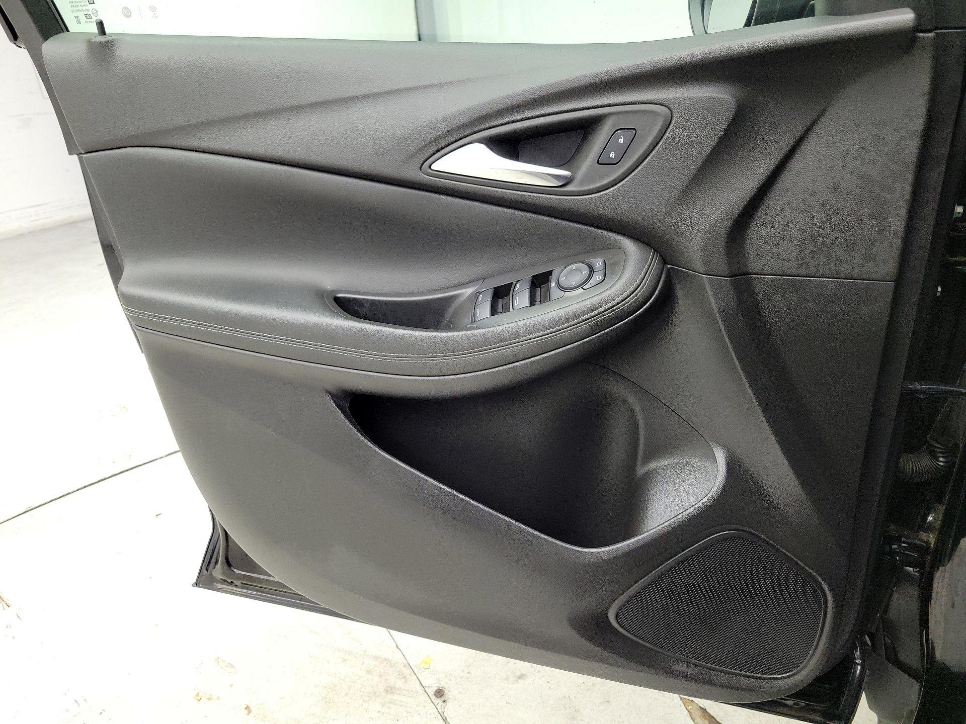 Thumbnail: 2023 Buick Encore GX - 12