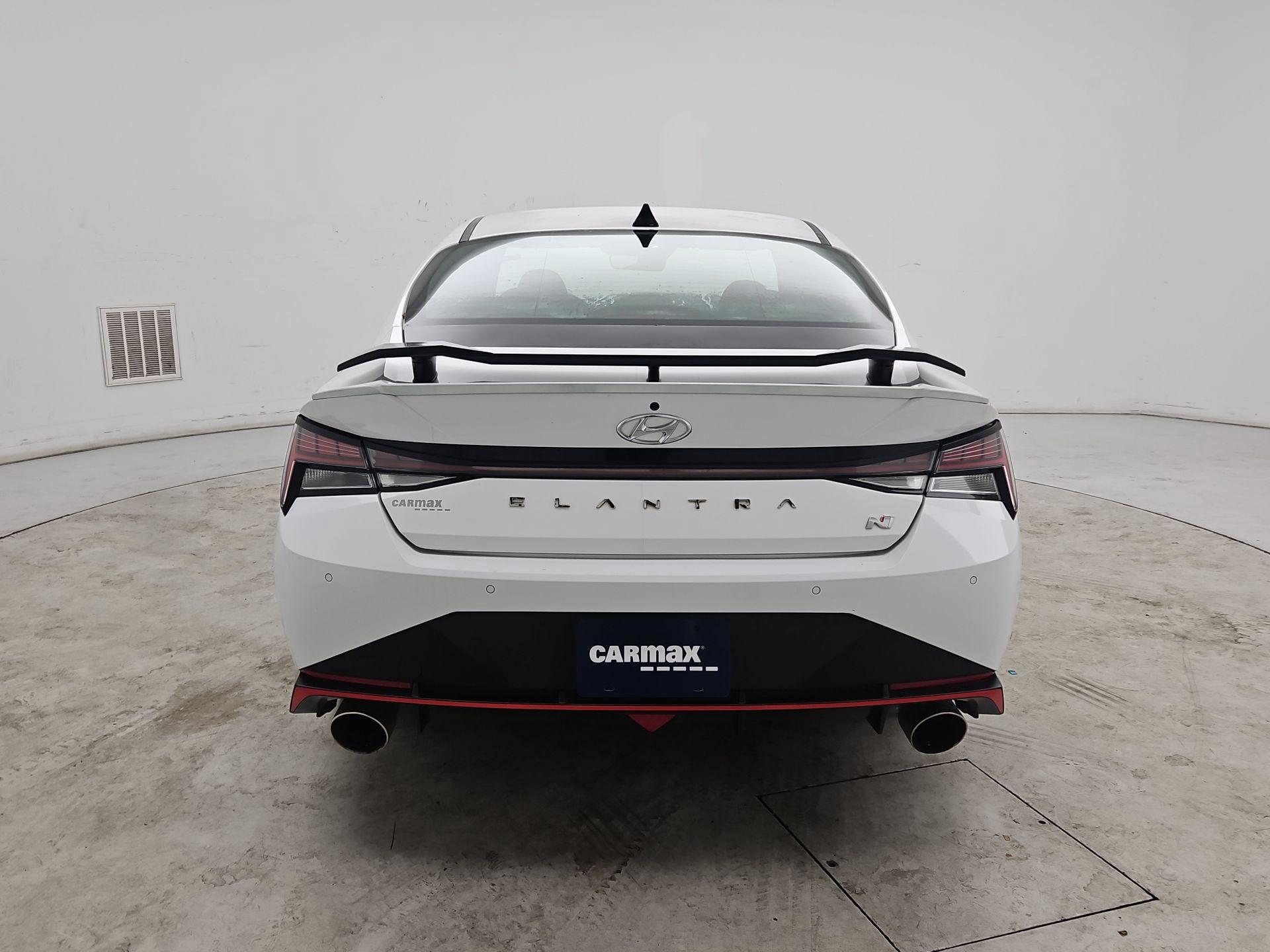 Thumbnail: 2022 Hyundai Elantra - 6