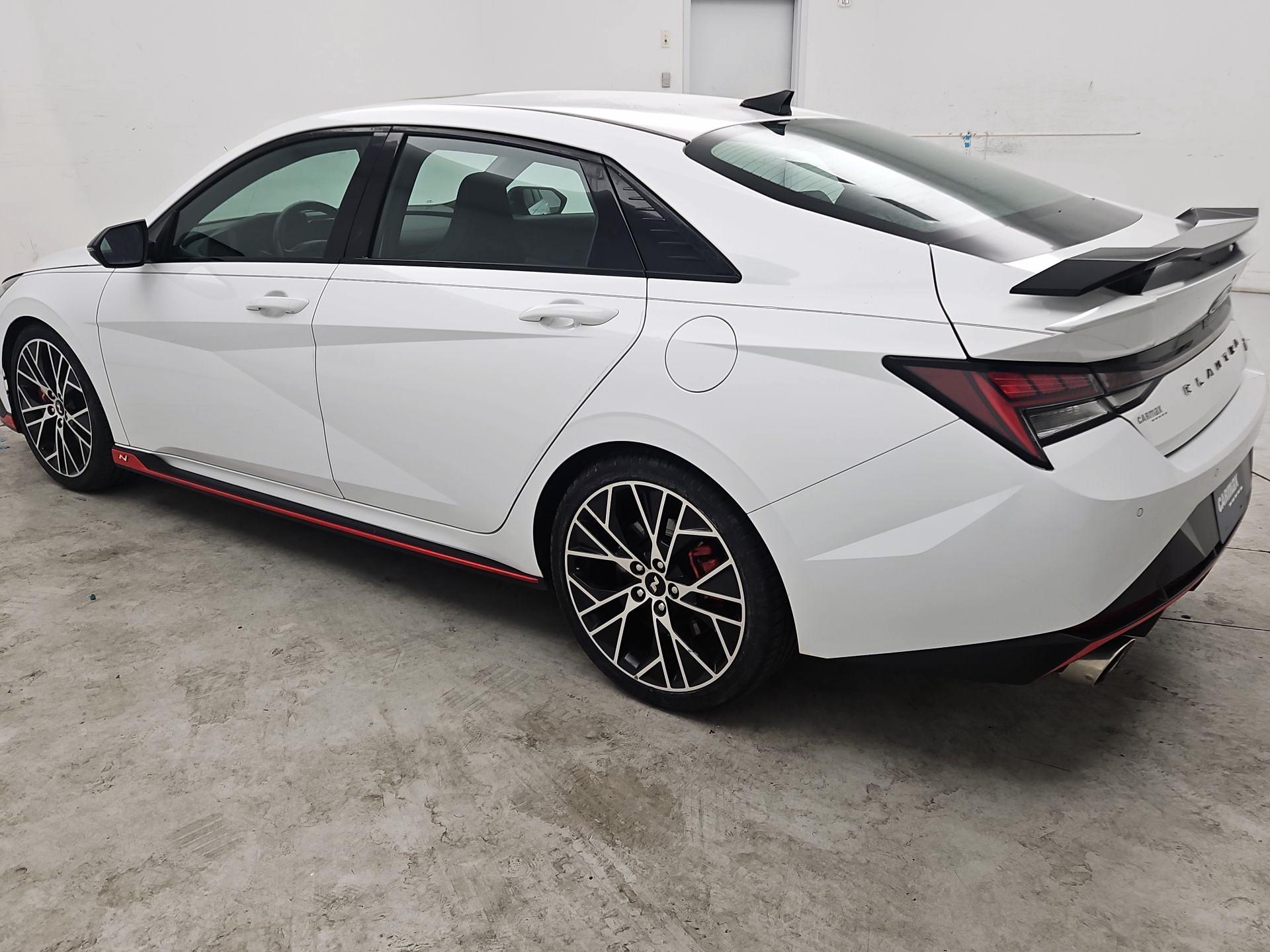 Thumbnail: 2022 Hyundai Elantra - 7