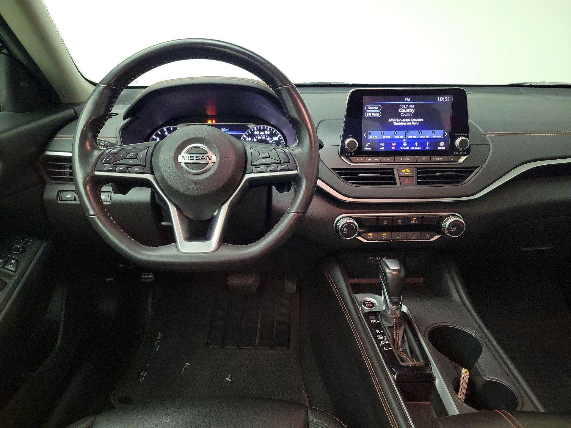 Thumbnail: 2022 Nissan Altima - 10