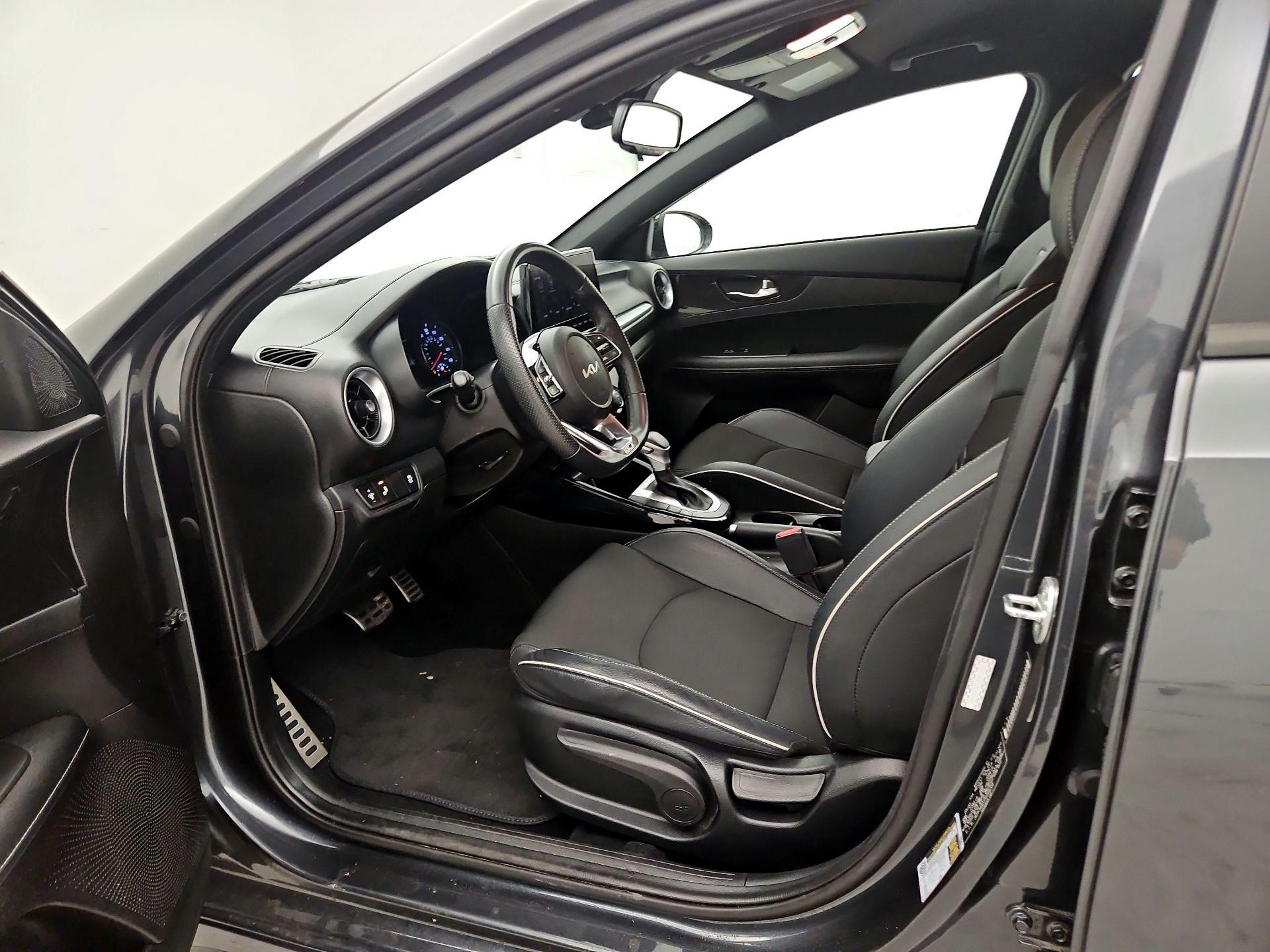 Thumbnail: 2023 Kia Forte - 11