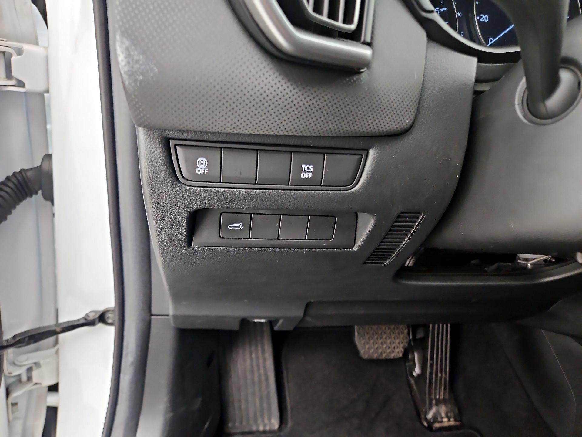 Thumbnail: 2023 Mazda CX-50 - 13