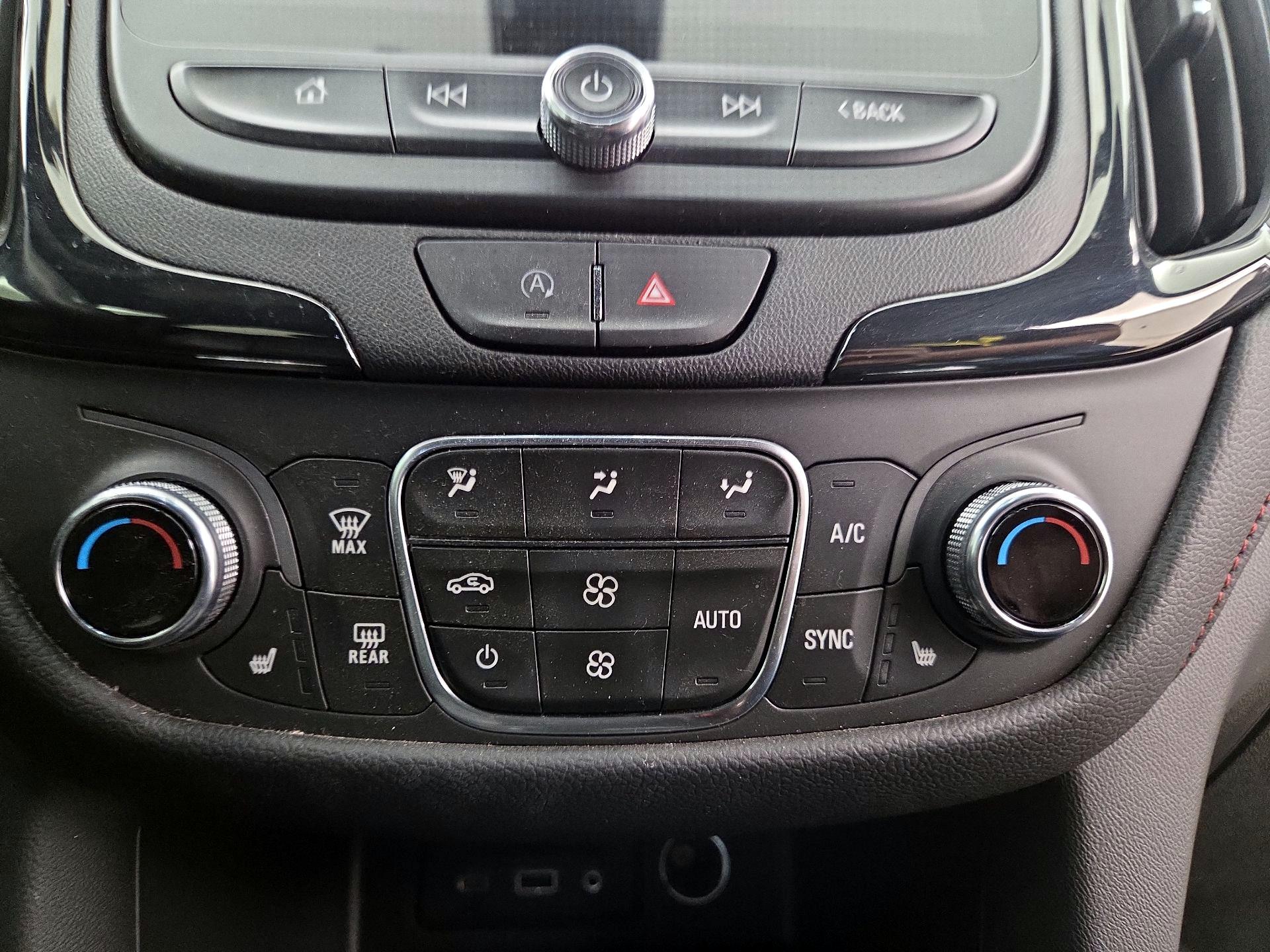 Thumbnail: 2022 Chevrolet Equinox - 17