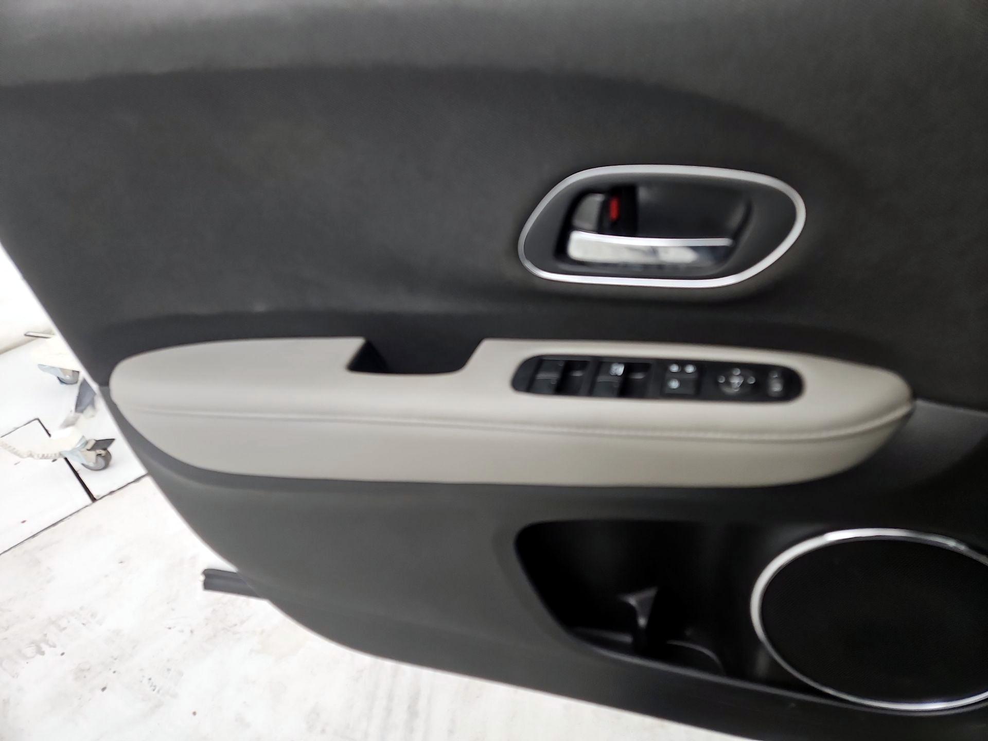 Thumbnail: 2021 Honda HR-V - 12