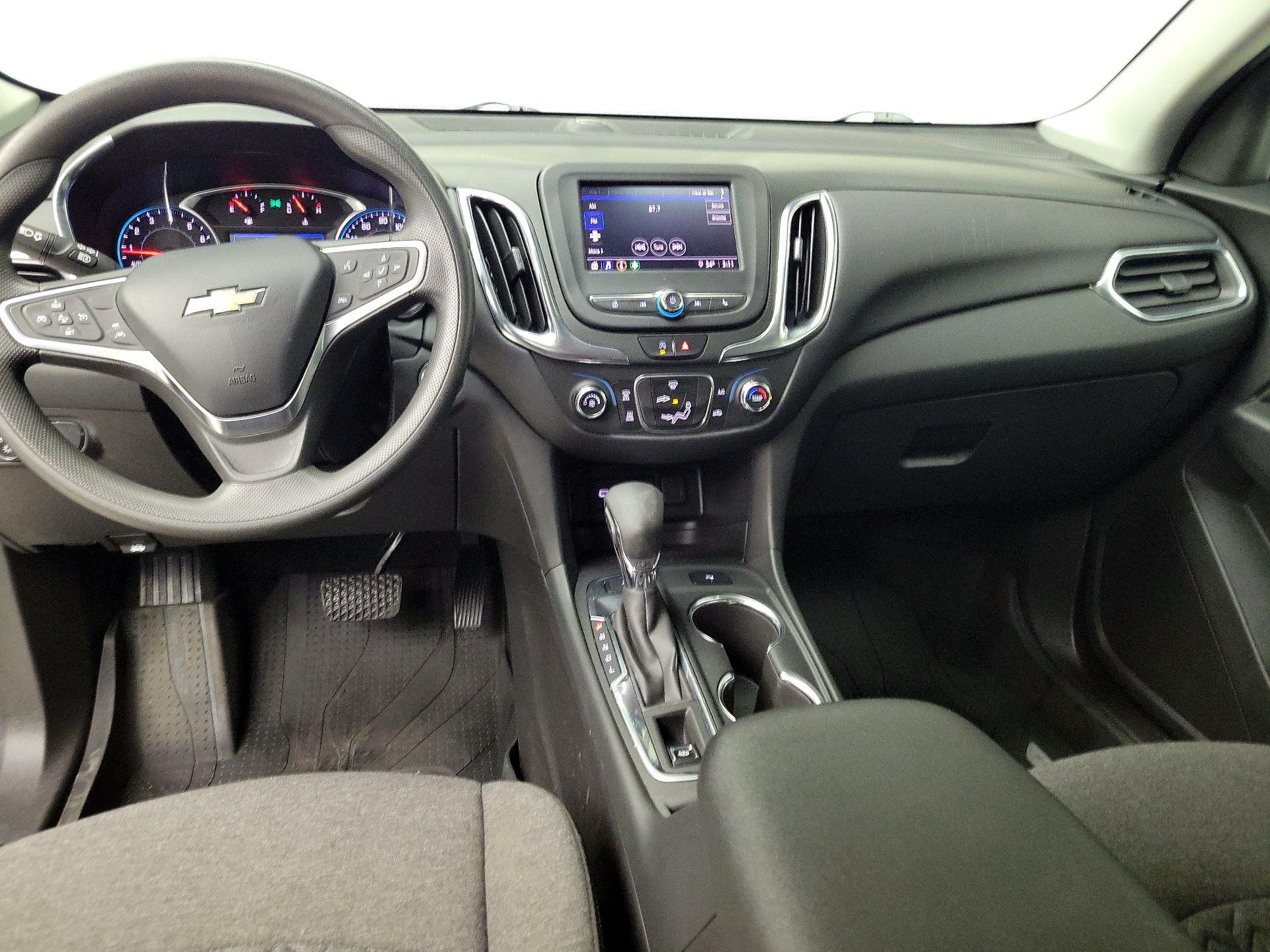 Thumbnail: 2022 Chevrolet Equinox - 9