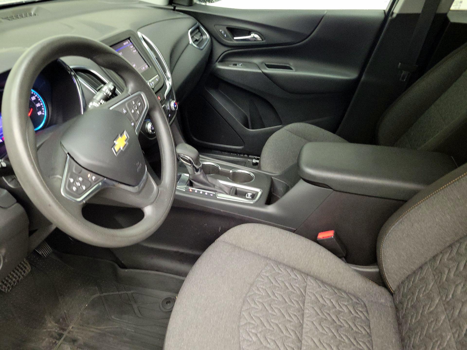 Thumbnail: 2022 Chevrolet Equinox - 11