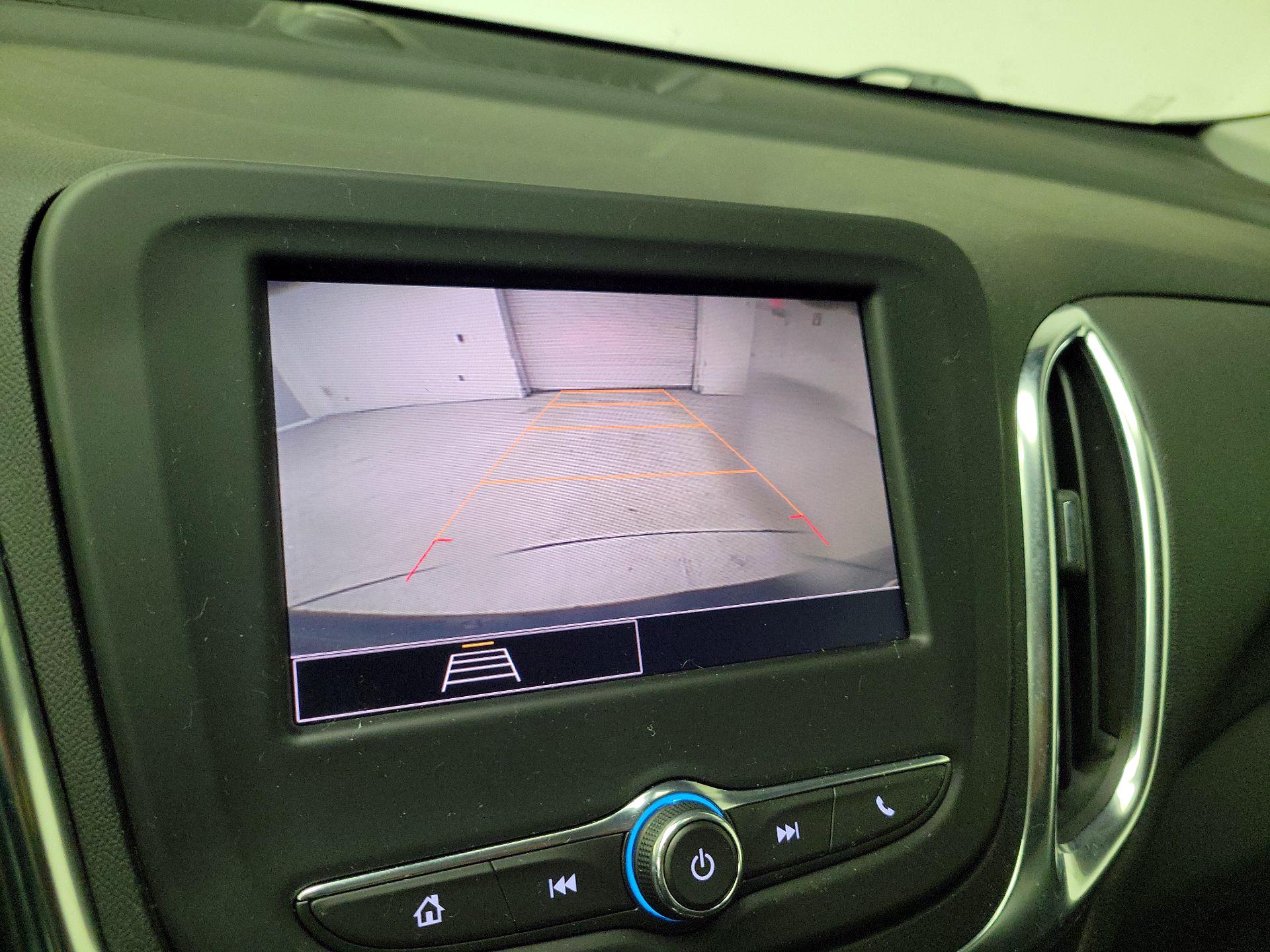 Thumbnail: 2022 Chevrolet Equinox - 14