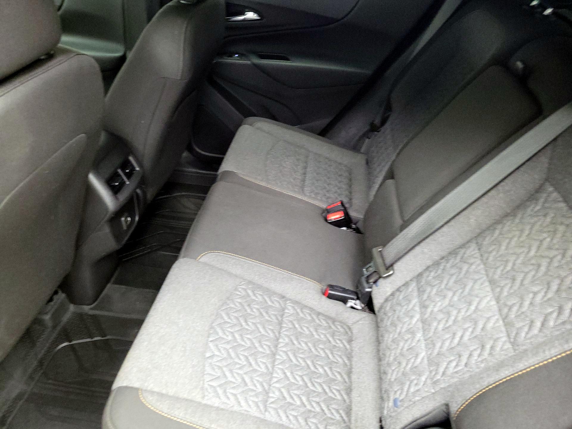 Thumbnail: 2022 Chevrolet Equinox - 19