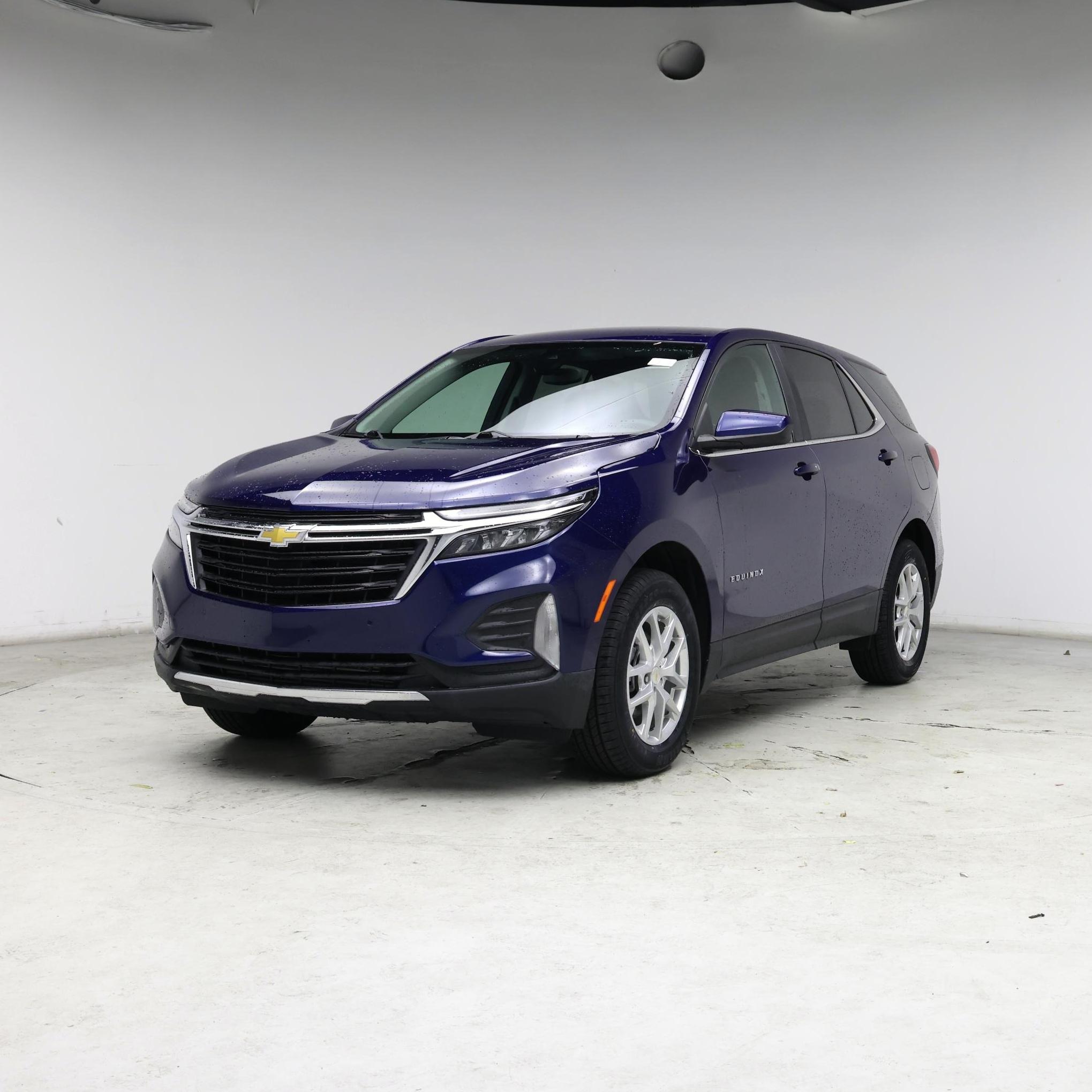 Thumbnail: 2022 Chevrolet Equinox - 4