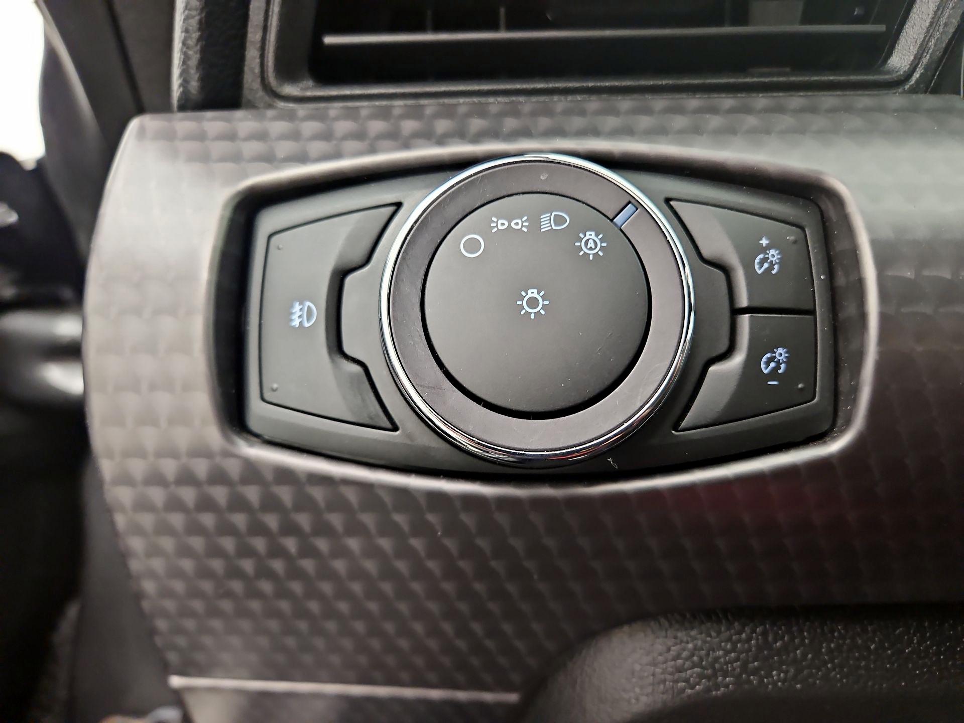 Thumbnail: 2022 Ford Mustang - 13