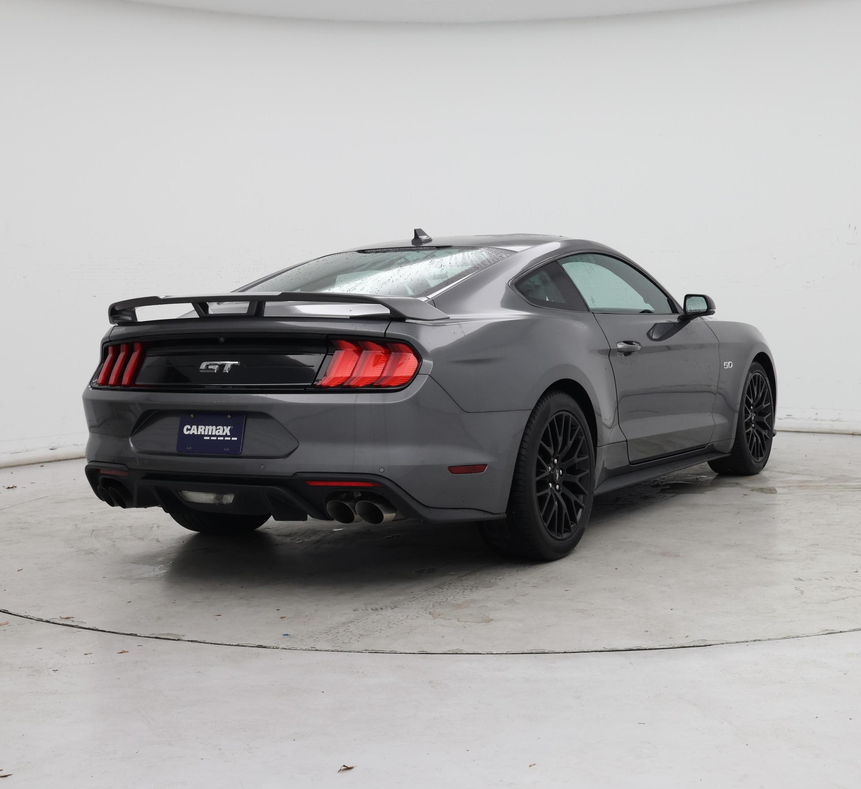 Thumbnail: 2022 Ford Mustang - 8