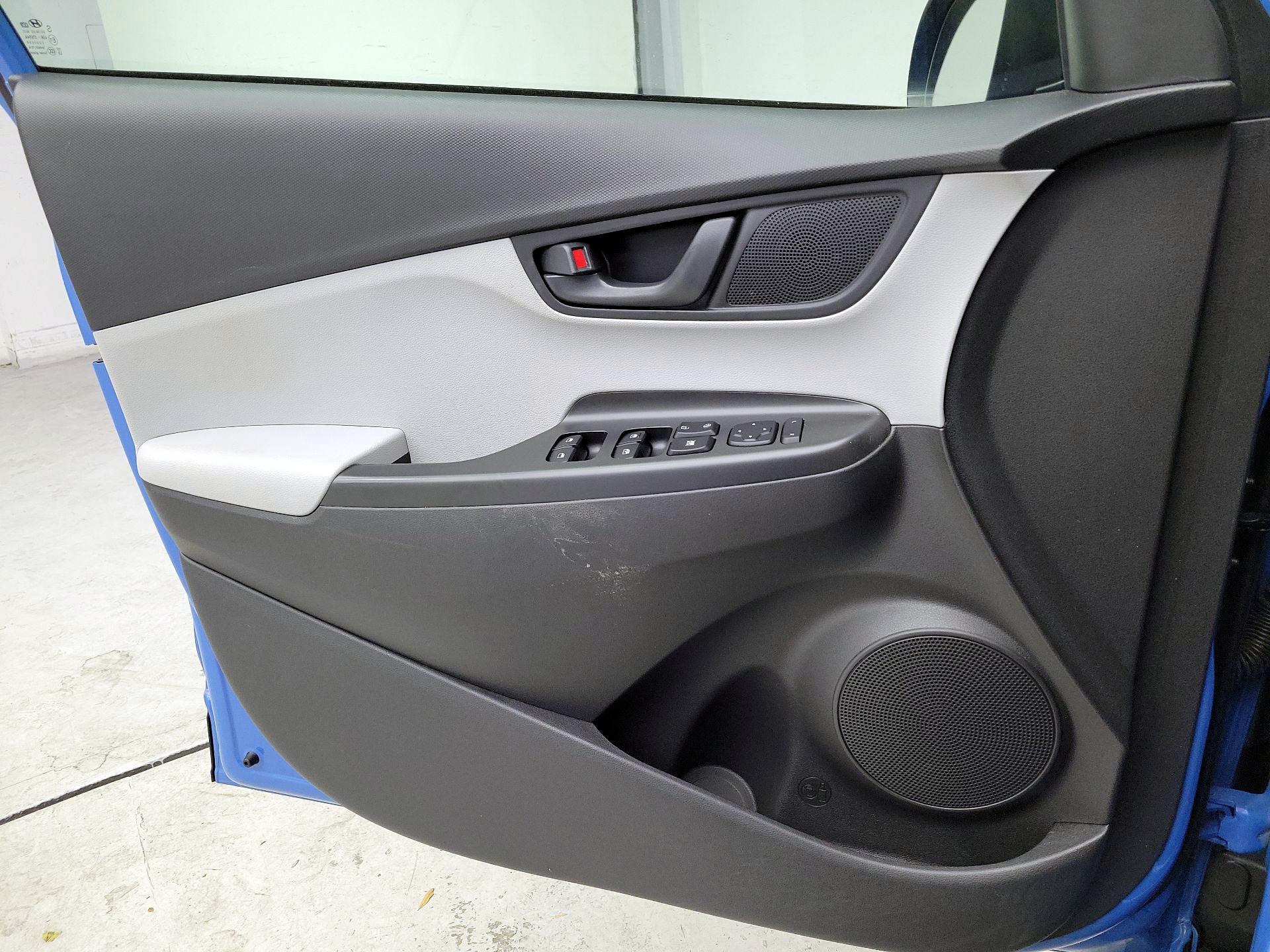 Thumbnail: 2023 Hyundai Kona - 12