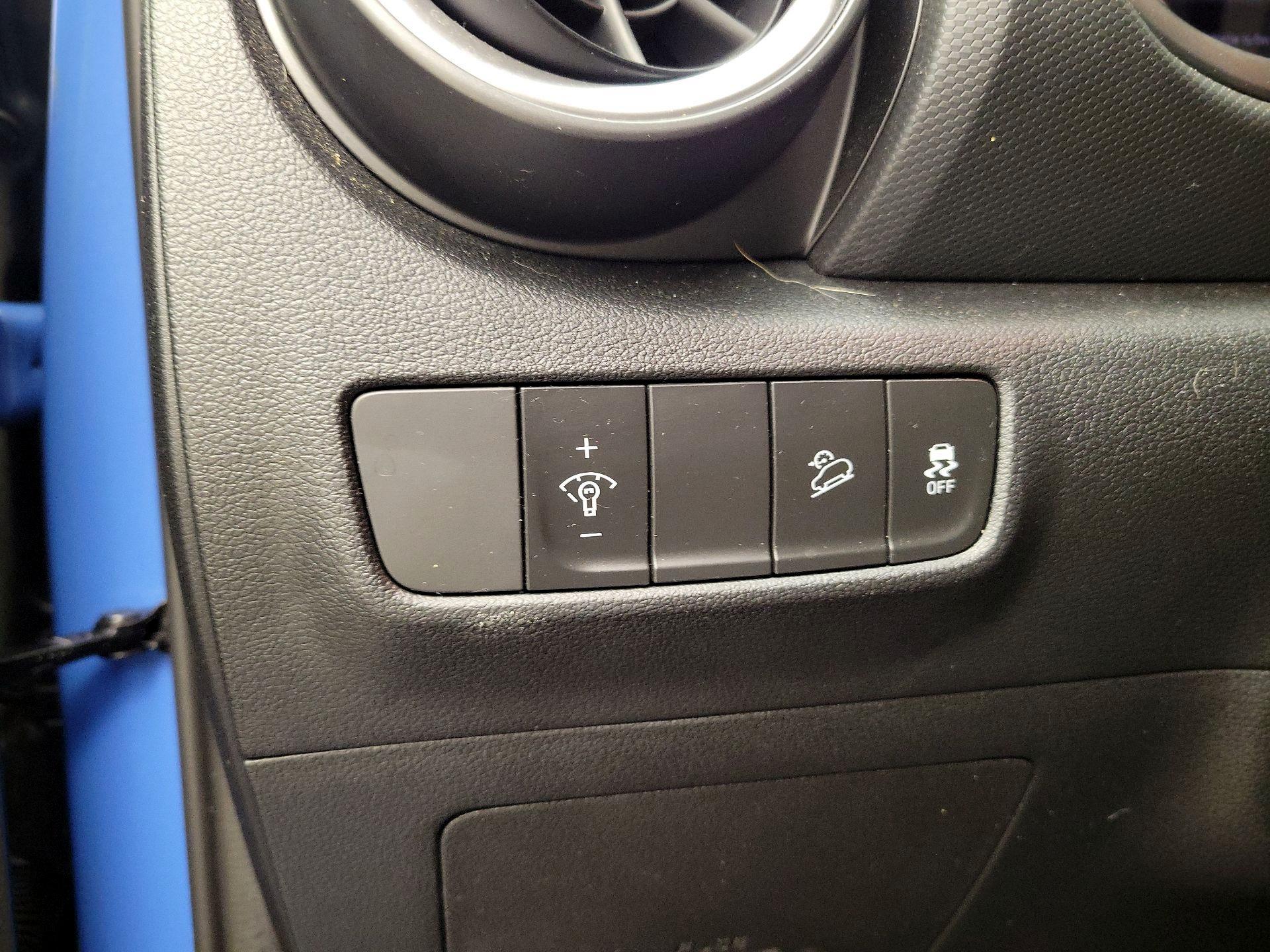 Thumbnail: 2023 Hyundai Kona - 13