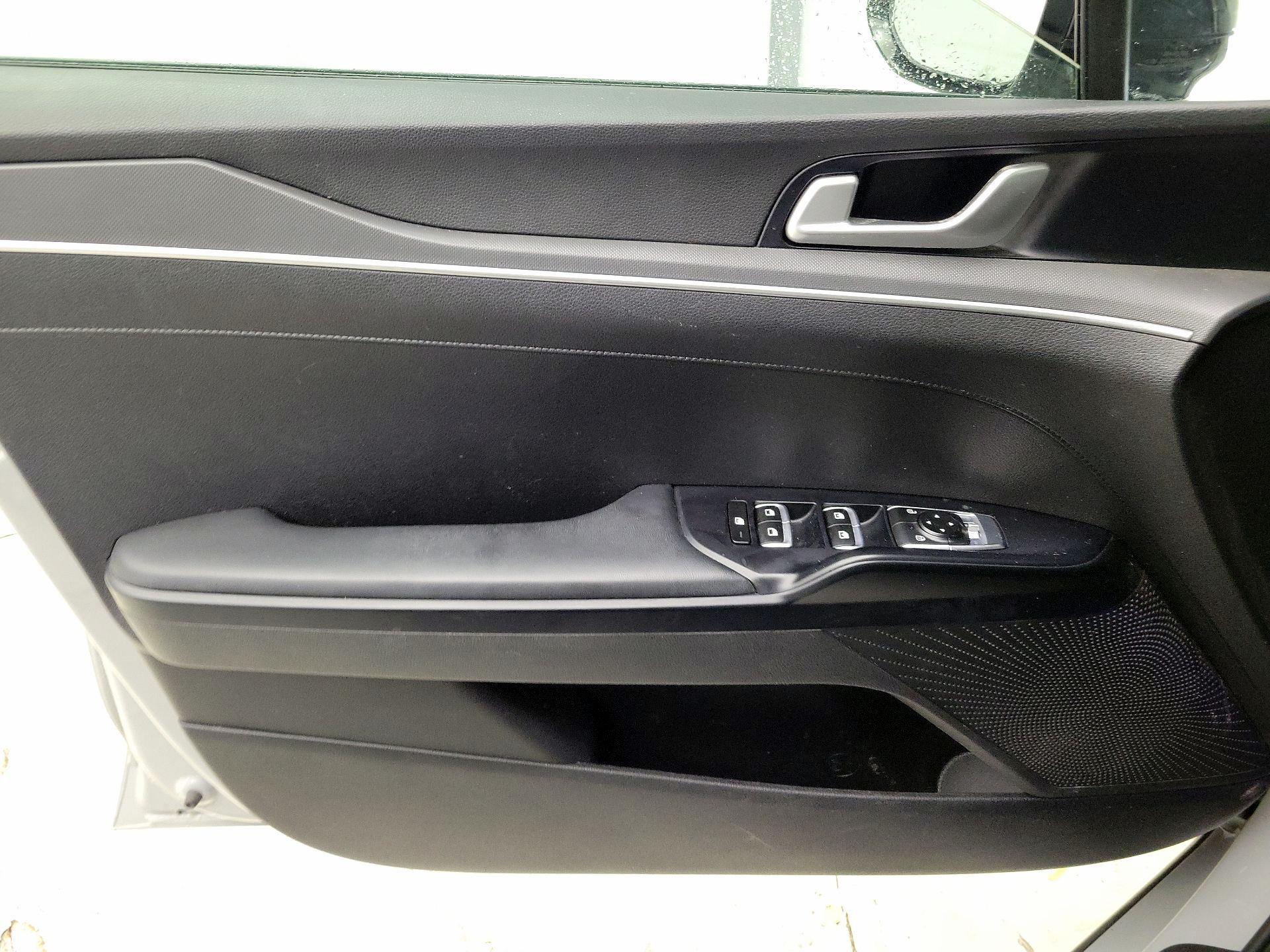 Thumbnail: 2022 Kia K5 - 12