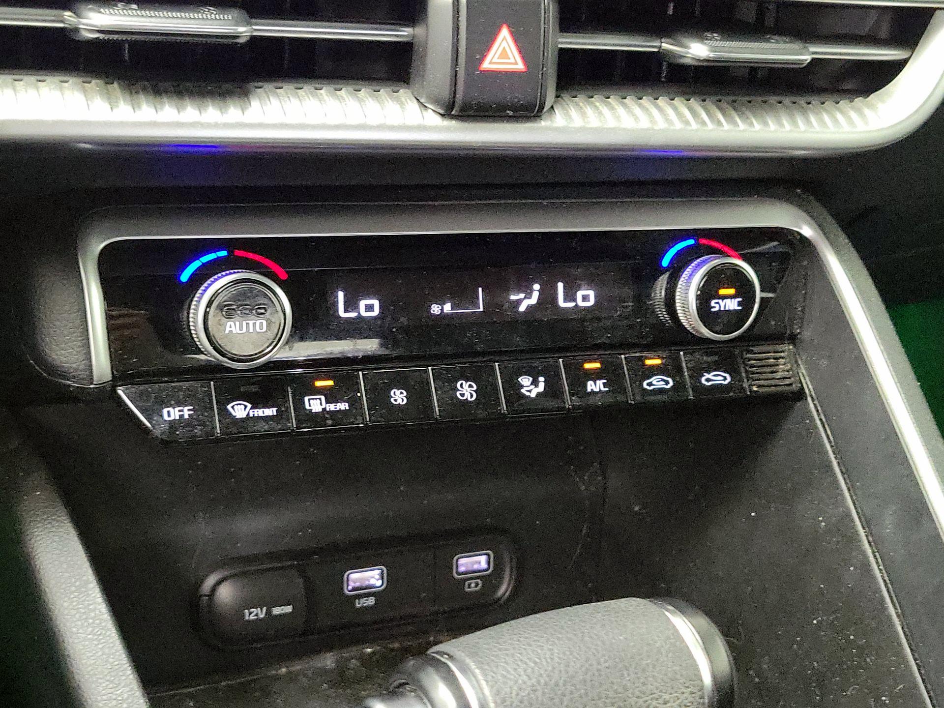 Thumbnail: 2022 Kia K5 - 17