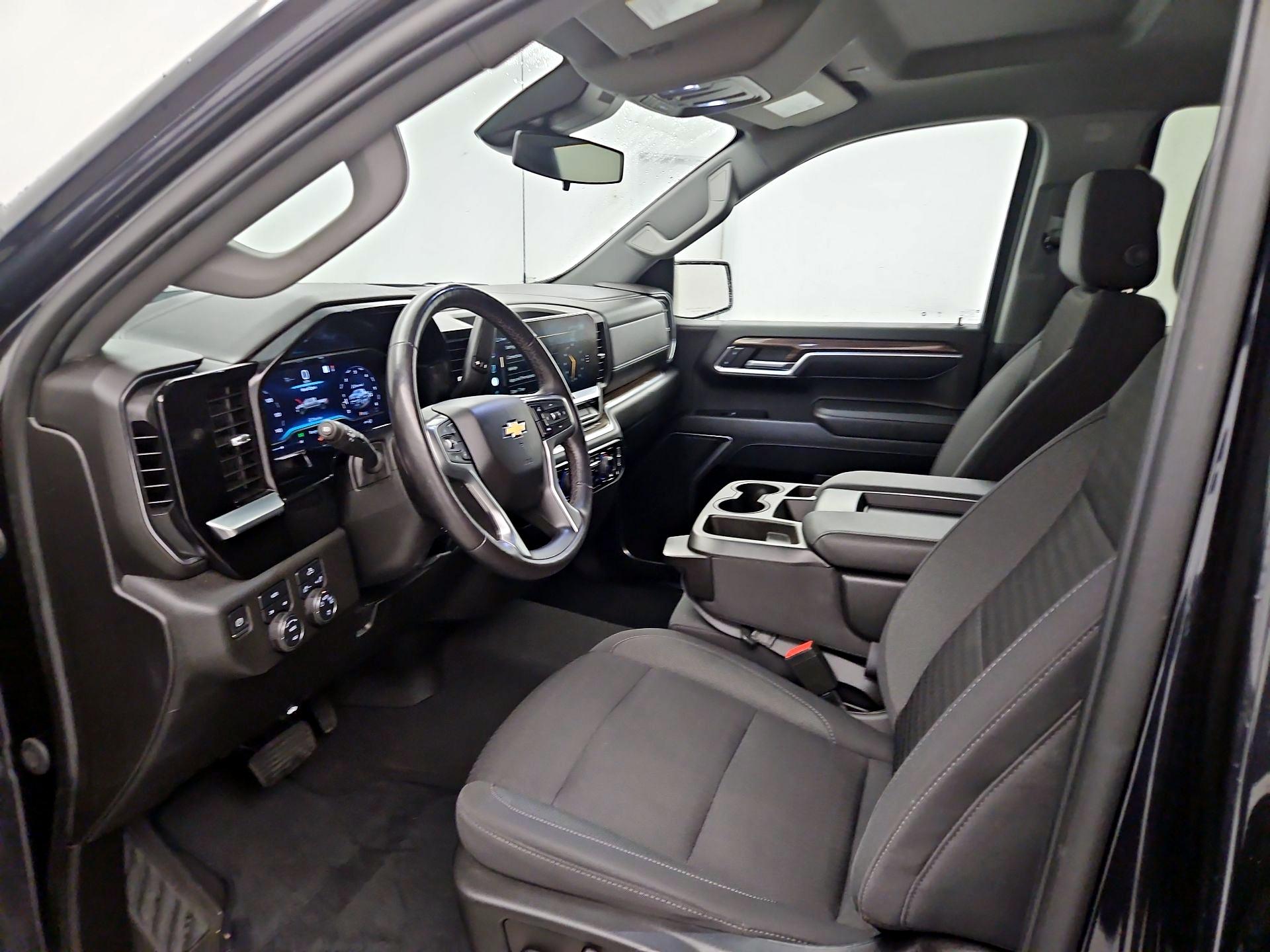 Thumbnail: 2022 Chevrolet Silverado 1500 - 11