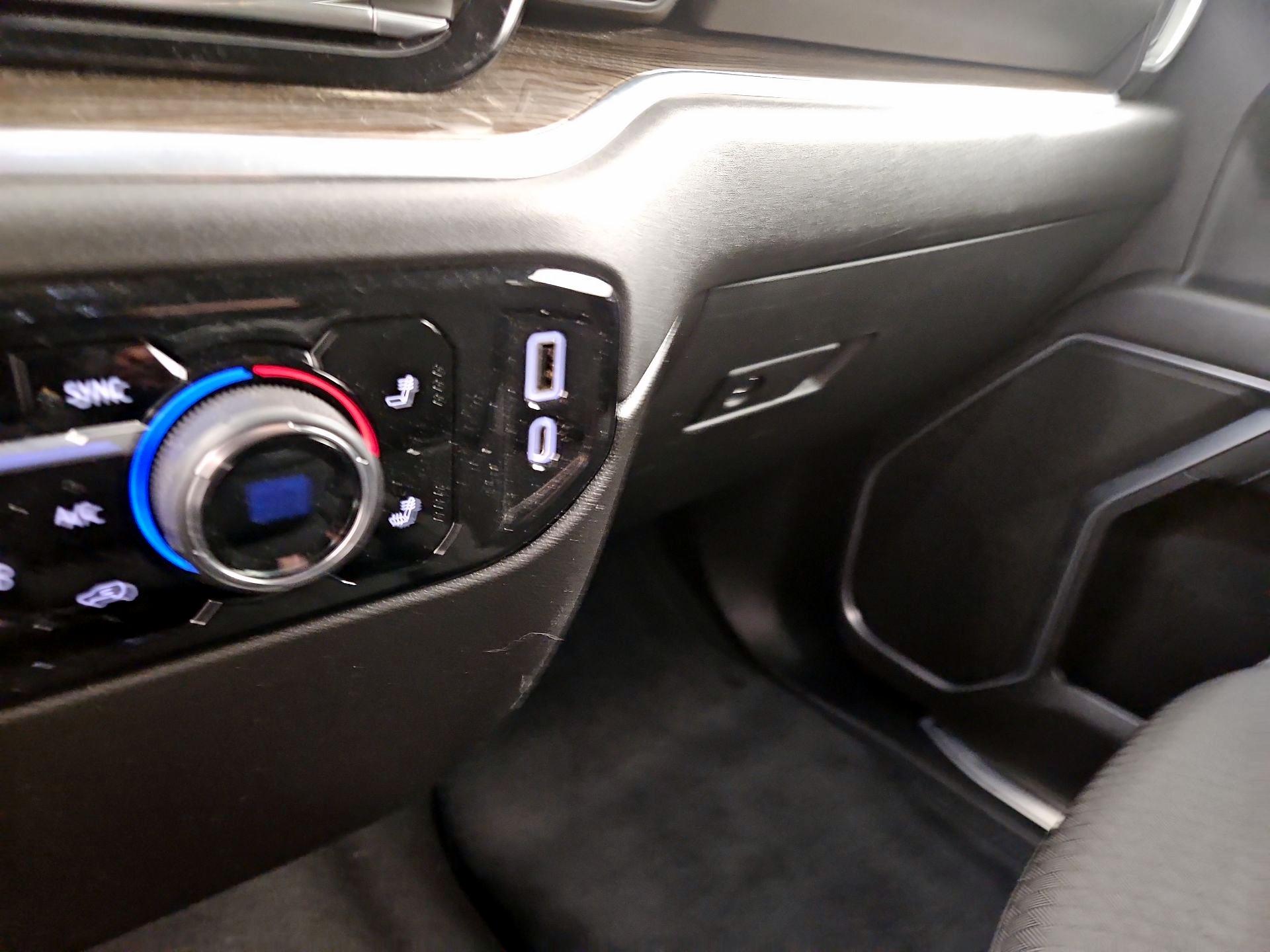 Thumbnail: 2022 Chevrolet Silverado 1500 - 18