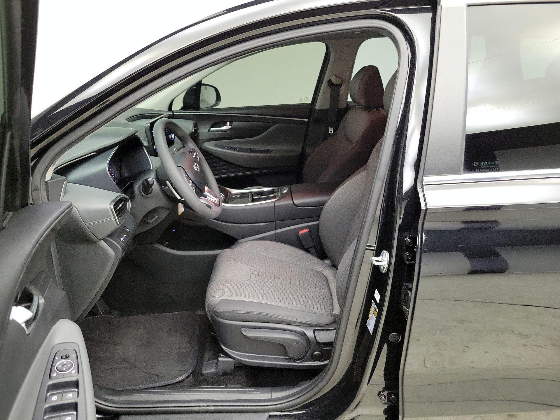 Thumbnail: 2023 Hyundai Santa Fe - 11