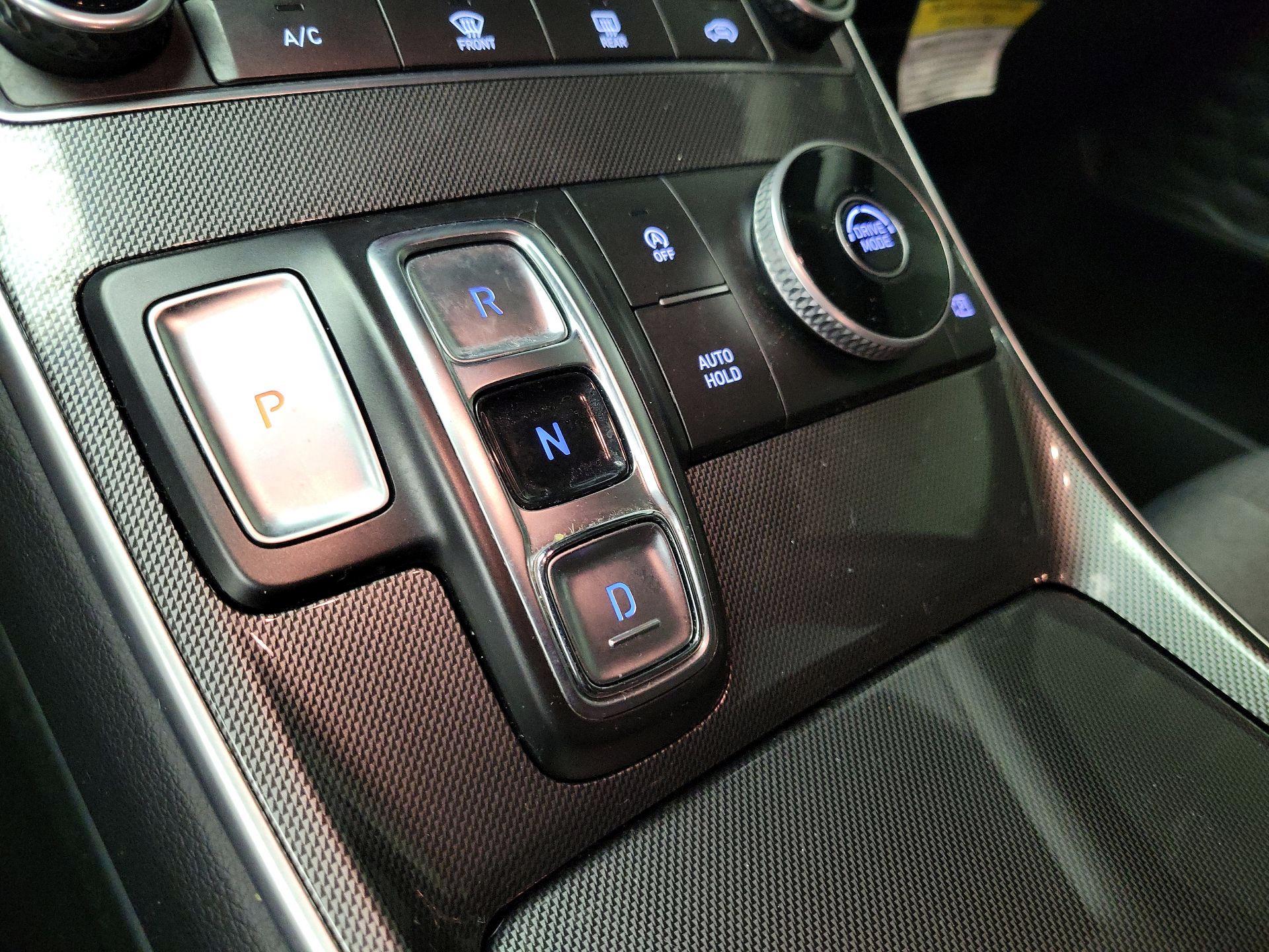 Thumbnail: 2023 Hyundai Santa Fe - 17