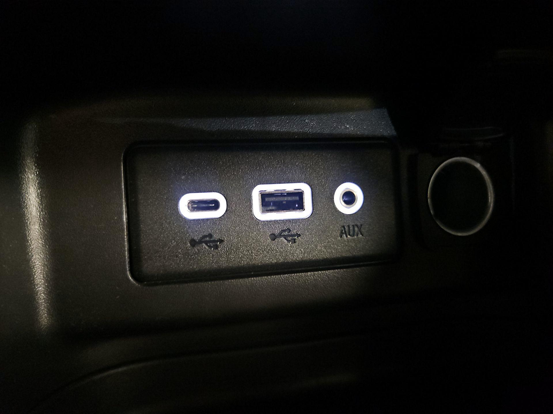 Thumbnail: 2023 Chevrolet Equinox - 16