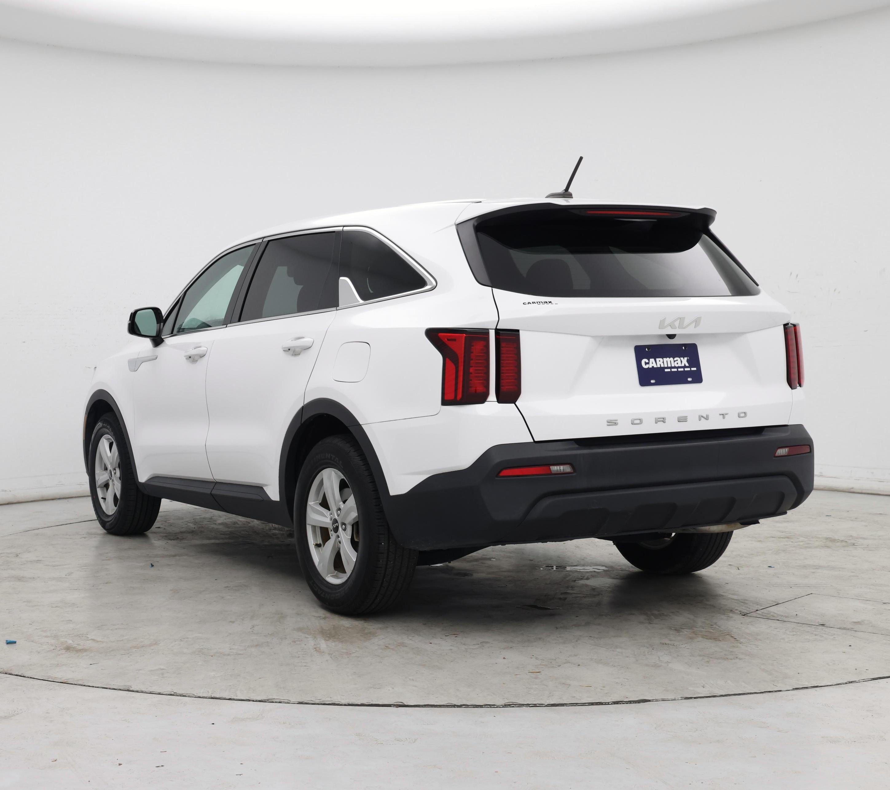 Thumbnail: 2022 Kia Sorento - 2