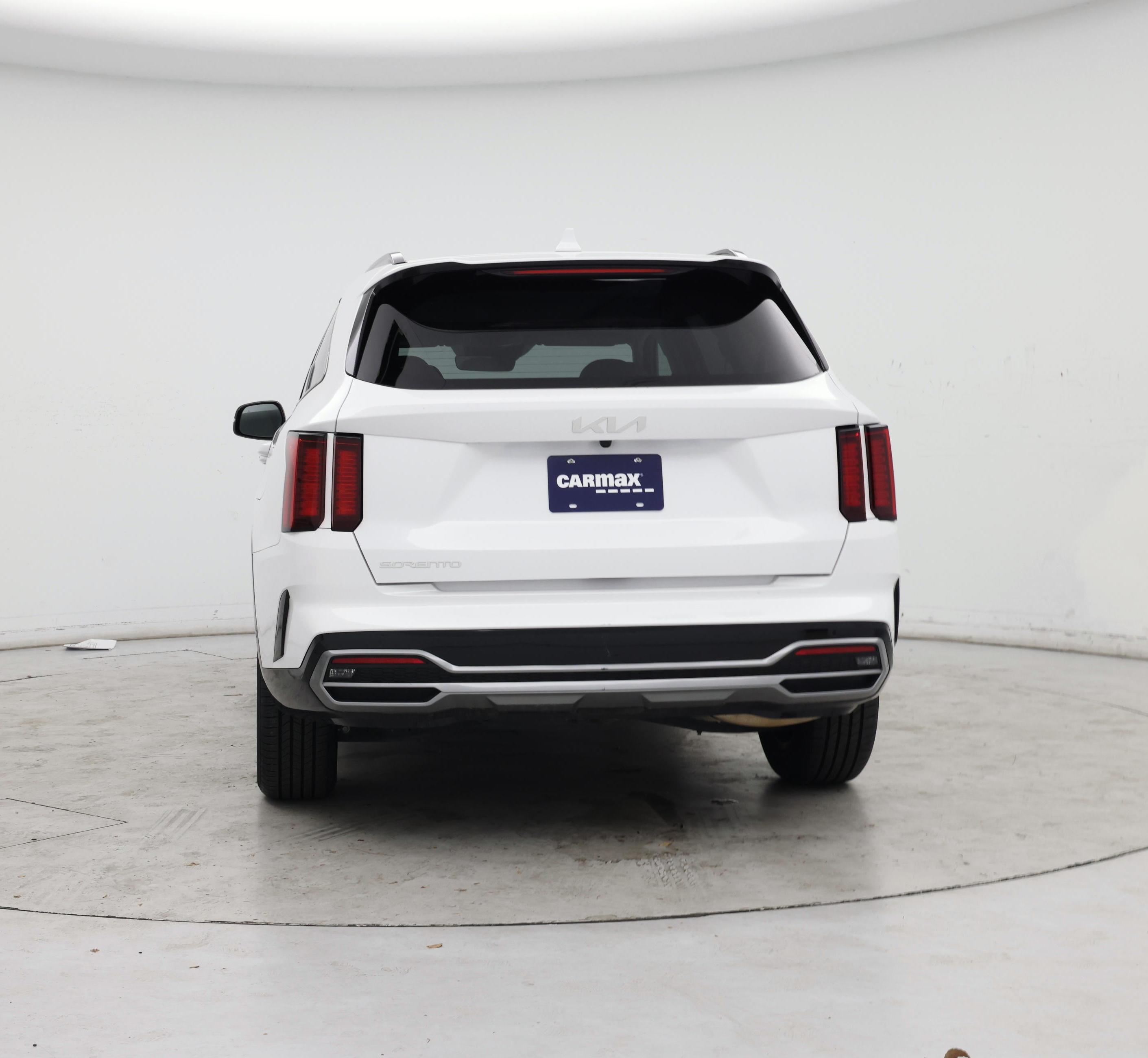 Thumbnail: 2023 Kia Sorento - 6